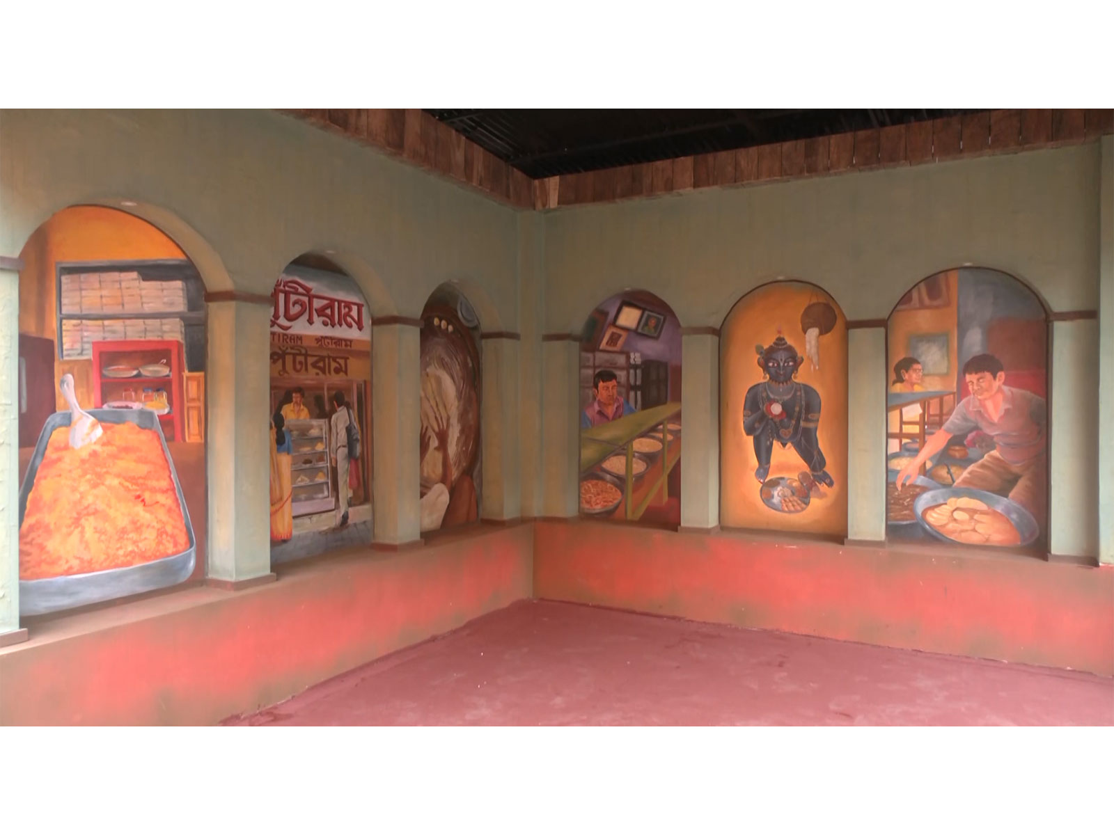 Ahiritola Sarbojanin Durga Puja Pandal (Photo/ANI)