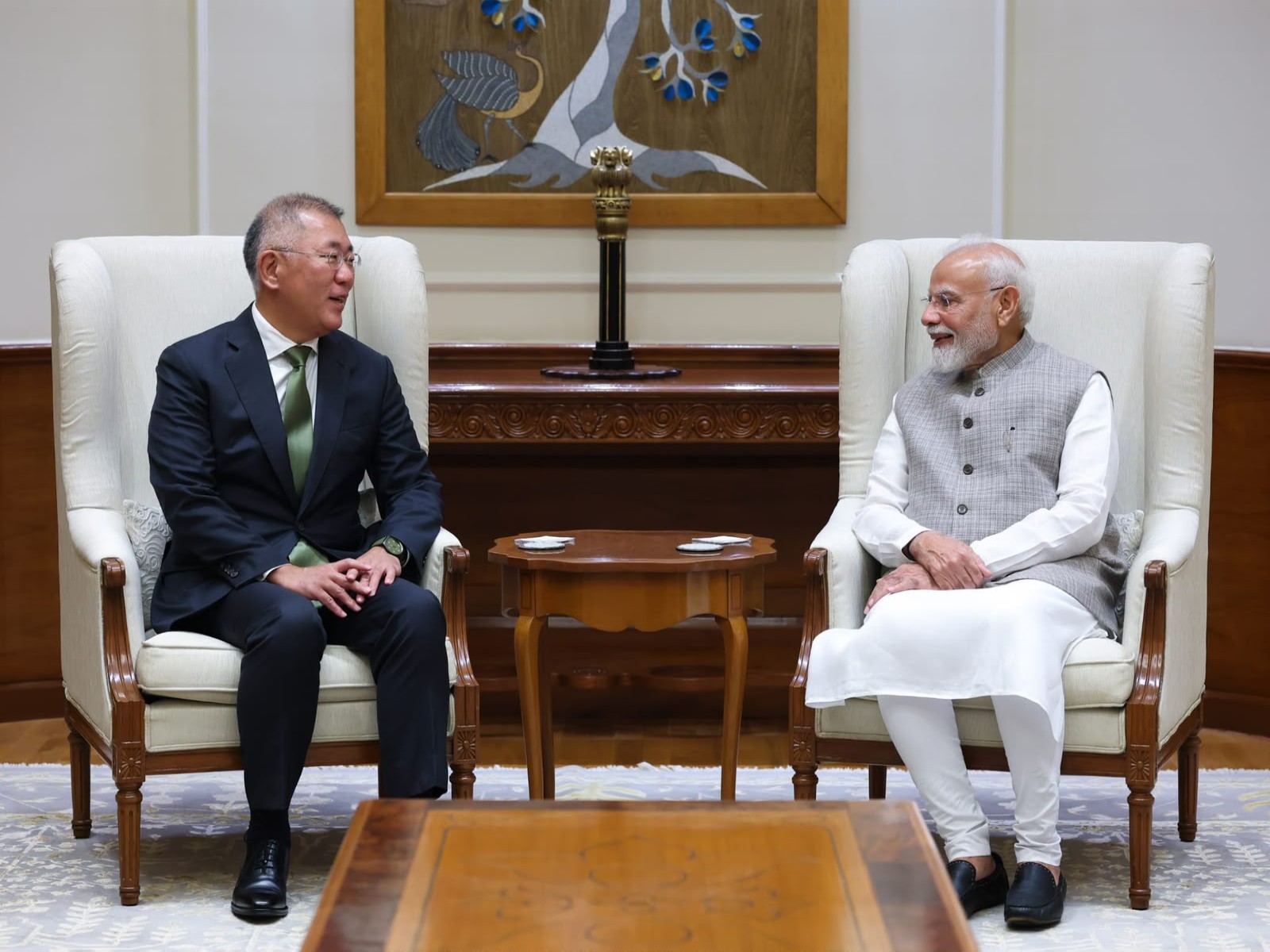 Meeting between Indian Prime Minister Narendra Modi and Hyundai Motor Group Executive Chair Euisun Chung at the Prime Minister’s Office in New Delhi on October 13, 2026 (Photo/Hyundai)