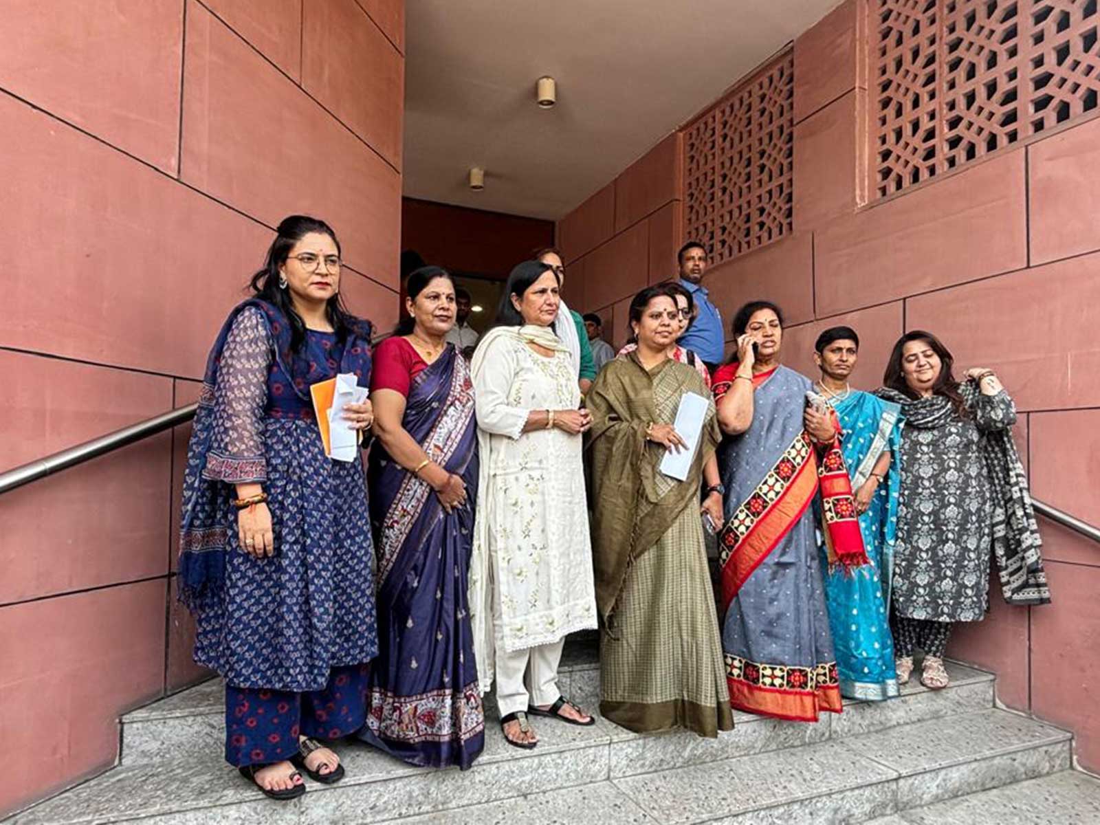 A high-level delegation of the BJP Mahila Morcha, led by its National President and MP Roop Kumari Chaudhary outside BJP HQs (Photo/ANI)