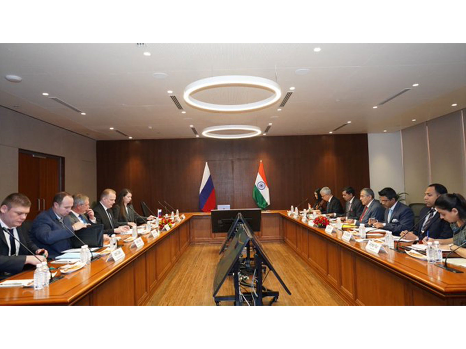 Deputy National Security Adviser Pavan Kapoor, Russia’s Deputy Secretary of Security Council Aleksandr Venediktov (Photo/X/@MEAIndia)