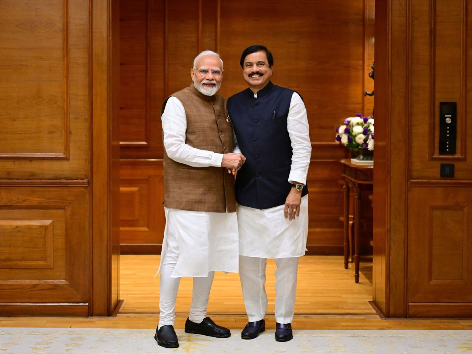NCP MP Sunil Tatkare meets PM Modi (Photo/@SunilTatkare)