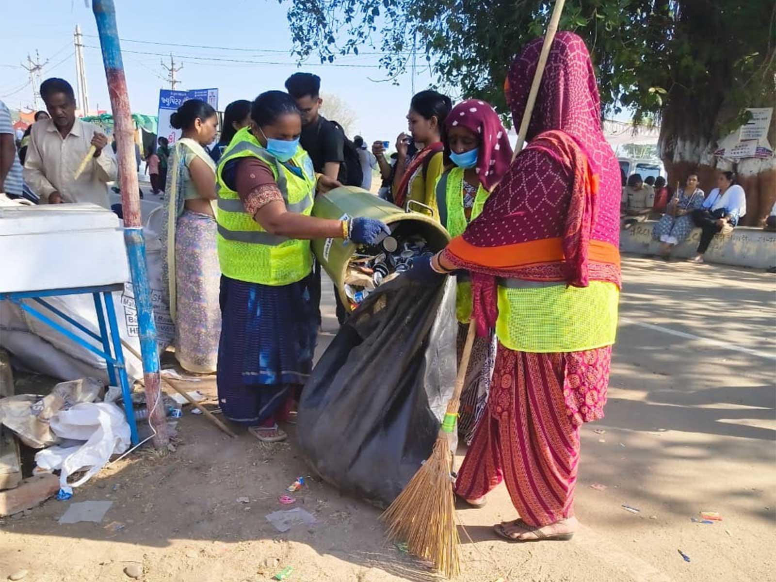 Swachh Paryavaran Yatra initiative (Photo/Gujarat CMO)