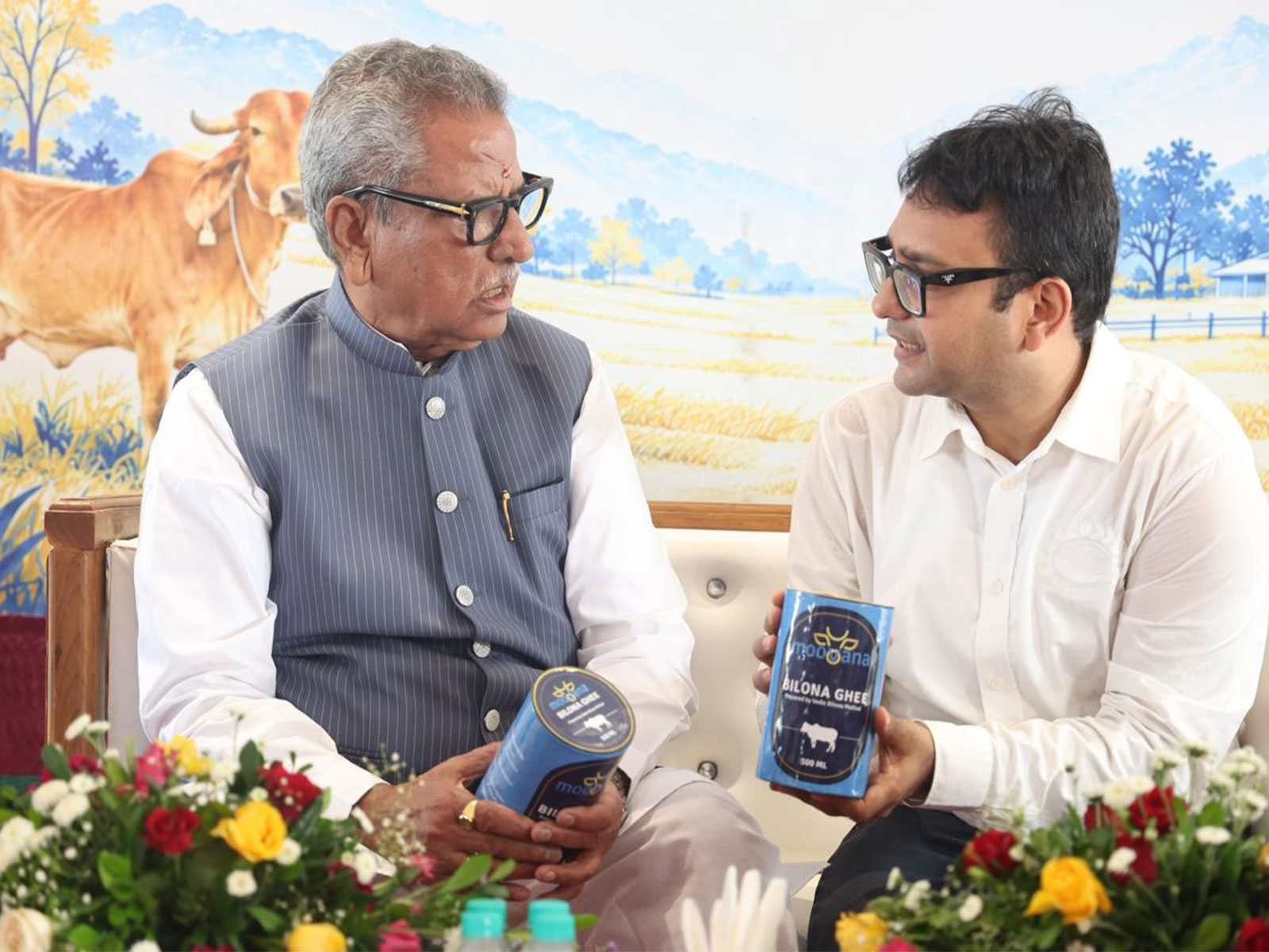 Shri Om Prakash Mathur appreciates Moovana's blend of 'Gauseva' and automated dairy technology