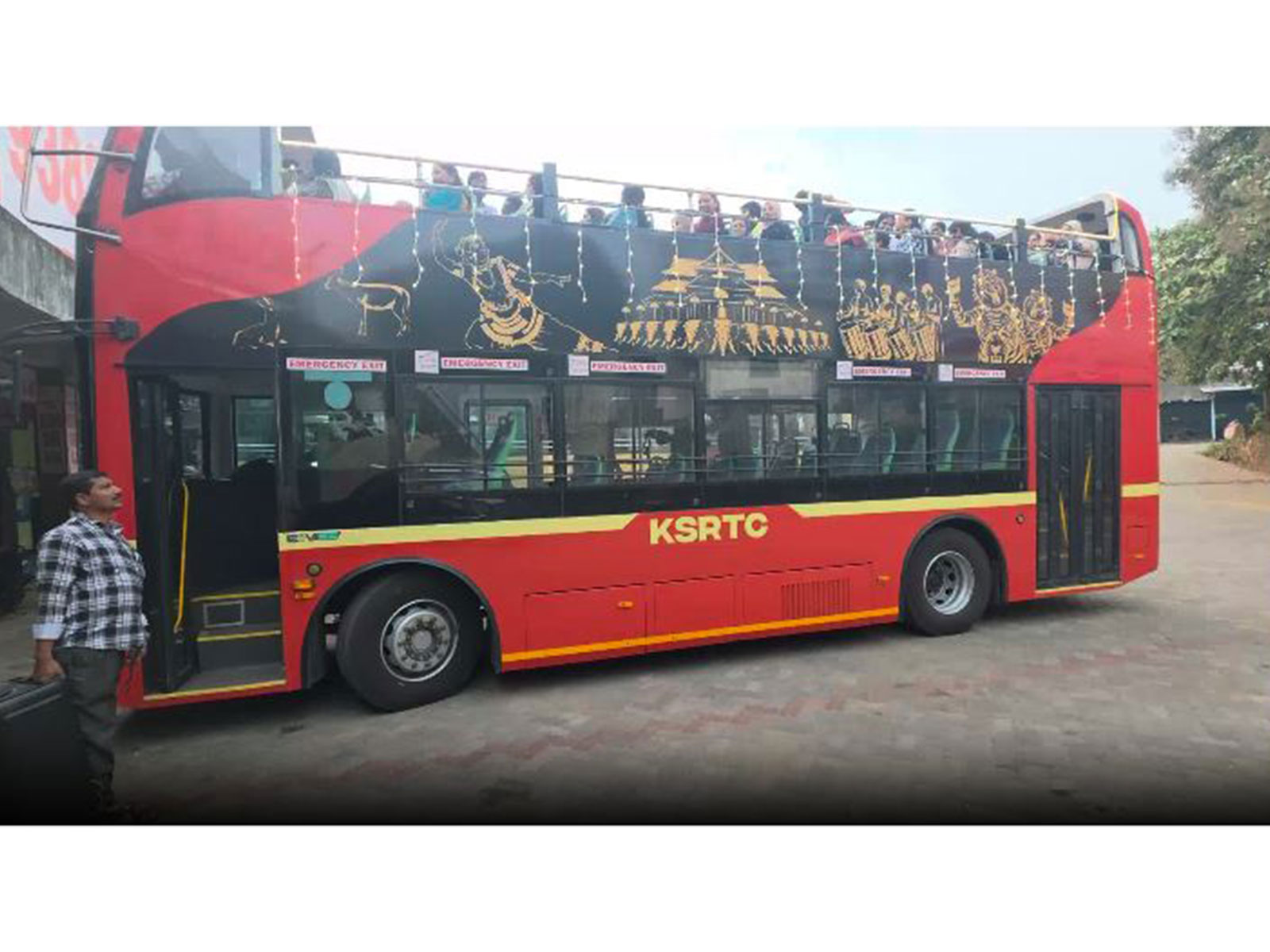 KSRTC introduced double-decker bus for Dasara (Photo/ANI)