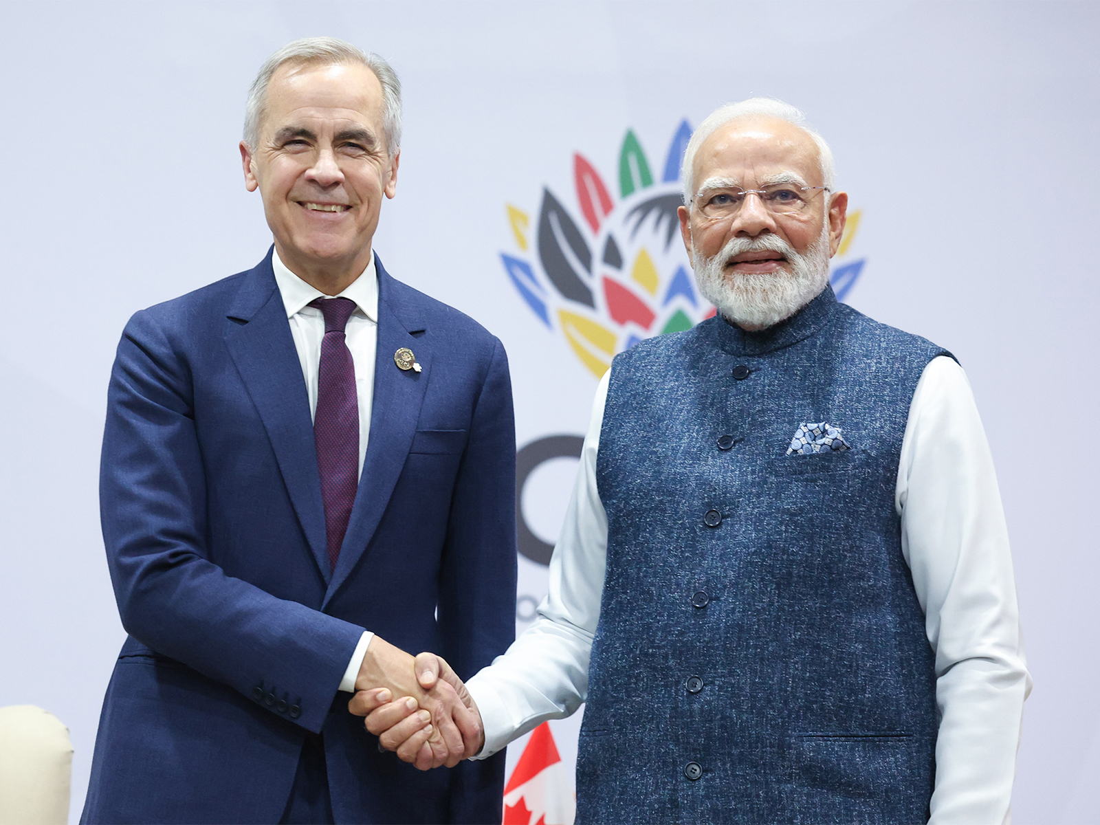 Prime Minister Narendra Modi with Canada's PM Mark Carney (File Photo/X/@narendramodi)