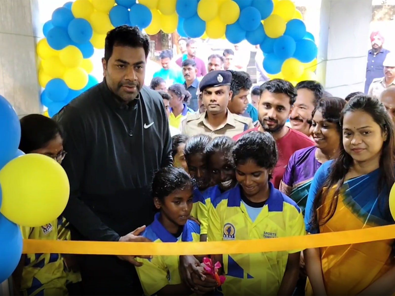 Tamil Nadu Sports Minister Aadhav Arjuna inaugurates a modern gym in Tiruvannamalai (Photo: ANI)
