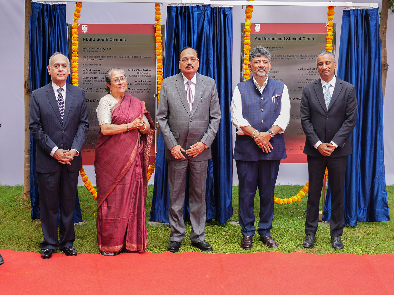 Karnataka CM DK Shivakumar, CJI Surya Kant and Karnataka HC Chief Justice Vibhu Bakhru, laid the foundation stone for the construction of NLSIU's South Block, auditorium, and student centre (Photo/CMO)