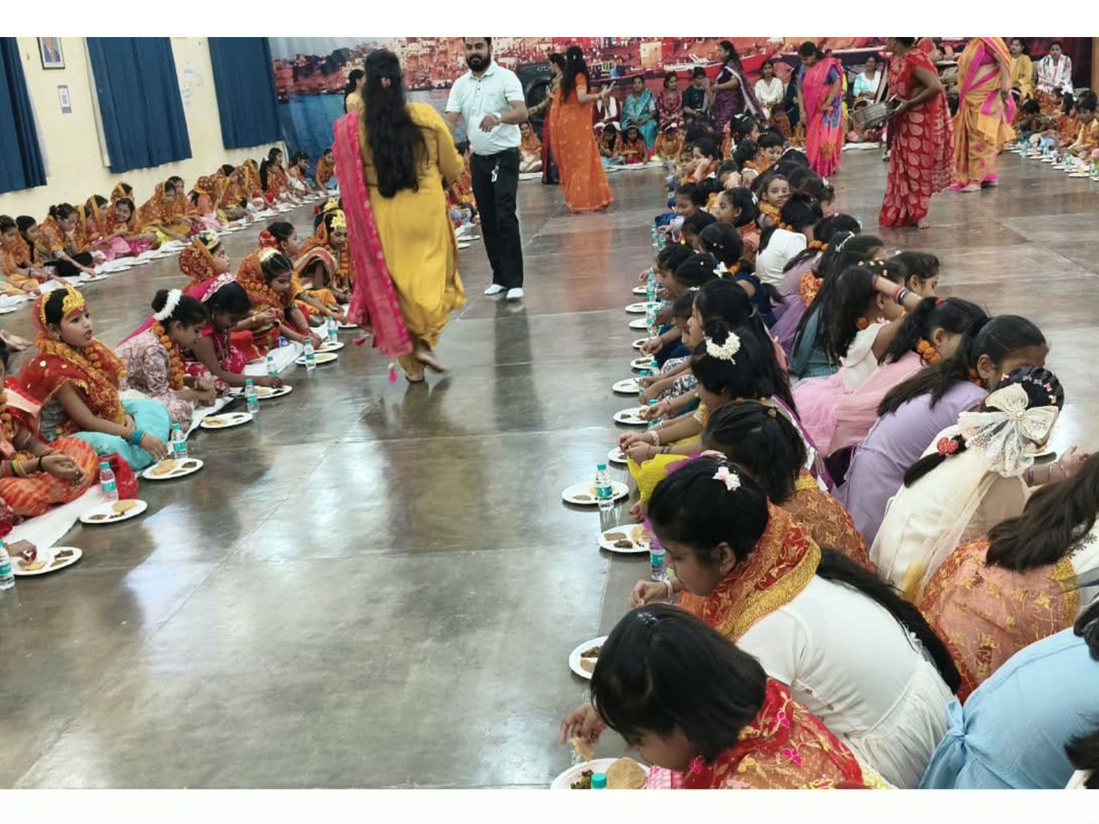 Kanya Pujan, Arya Mahila College, Varanasi (Photo/ANI)