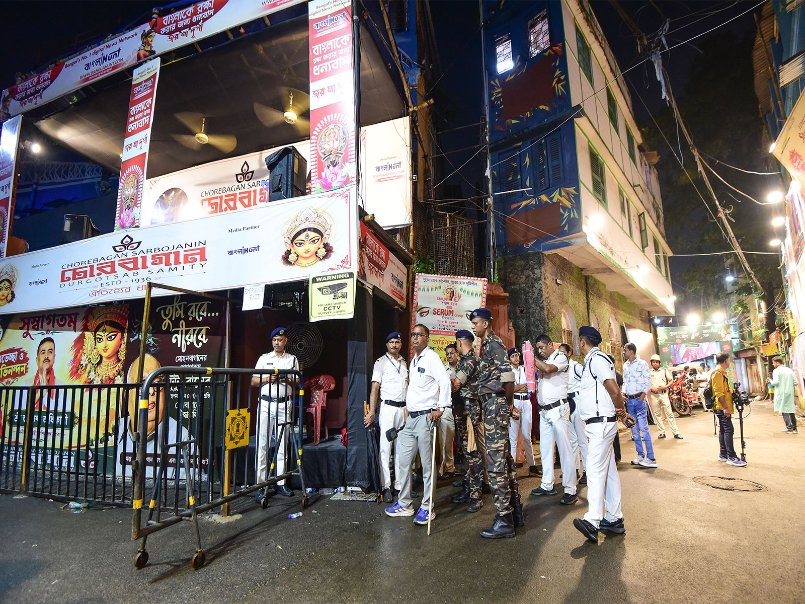 Police at the site after a stampede at the Chorbagan Sarbojanin Durga Puja pandal, in Kolkata (Photo/ANI)