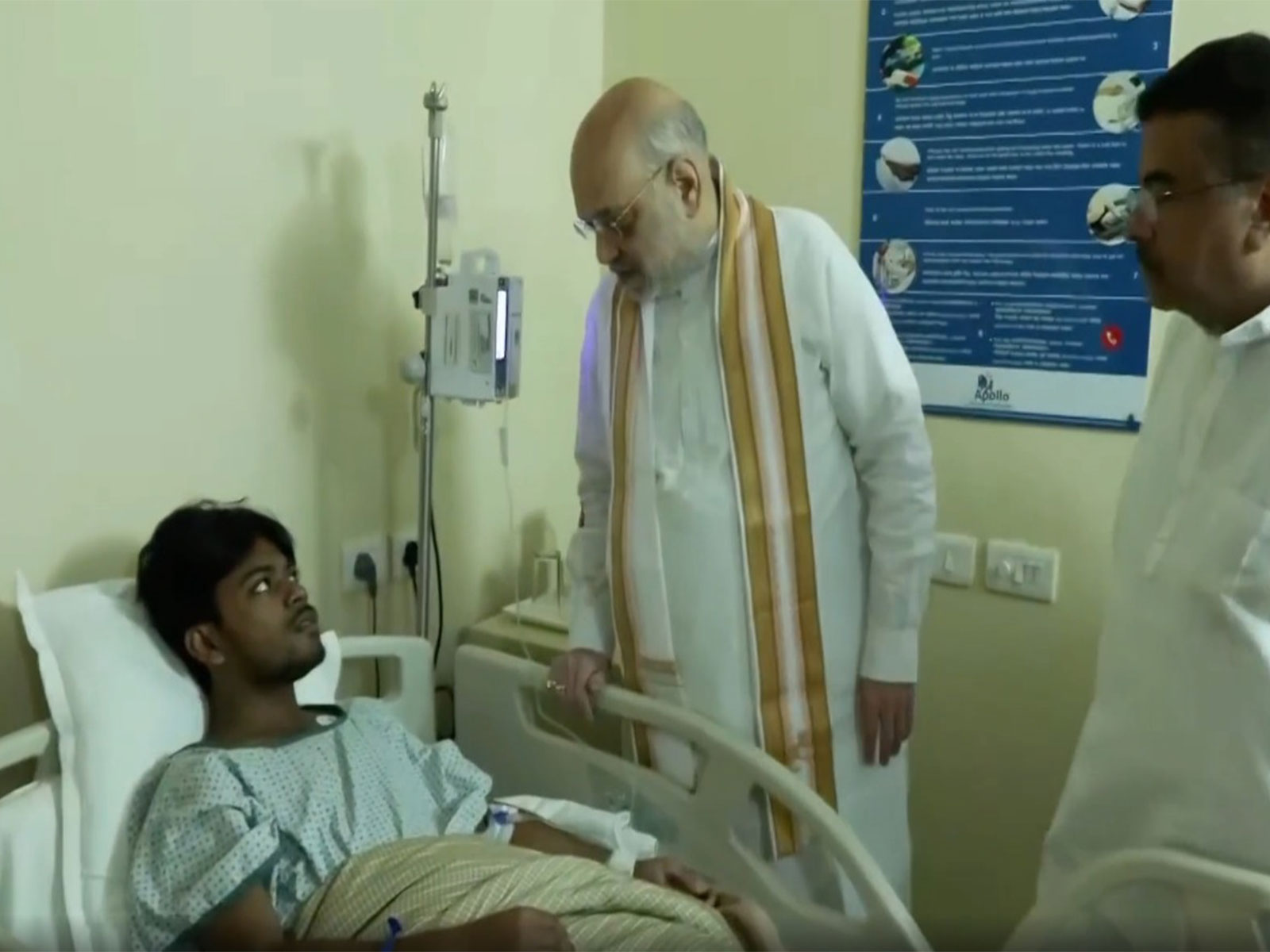 Amit Shah and West Bengal Chief Minister Suvendu Adhikari visit the injured undergoing treatment in a Kolkata hospital. (Photo/ANI)