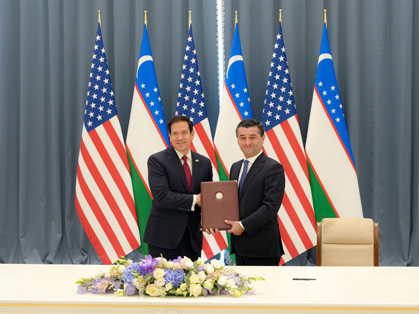 US, Uzbekistan discuss critical minerals cooperation. (Photo-X/@SecRubio)