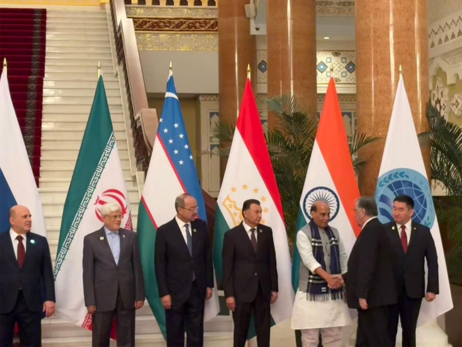 Tajikistan President Emomali Rahmon welcomes Defence Minister Rajnath Singh, SCO representatives in Dushanbe (Photo/ANI)
