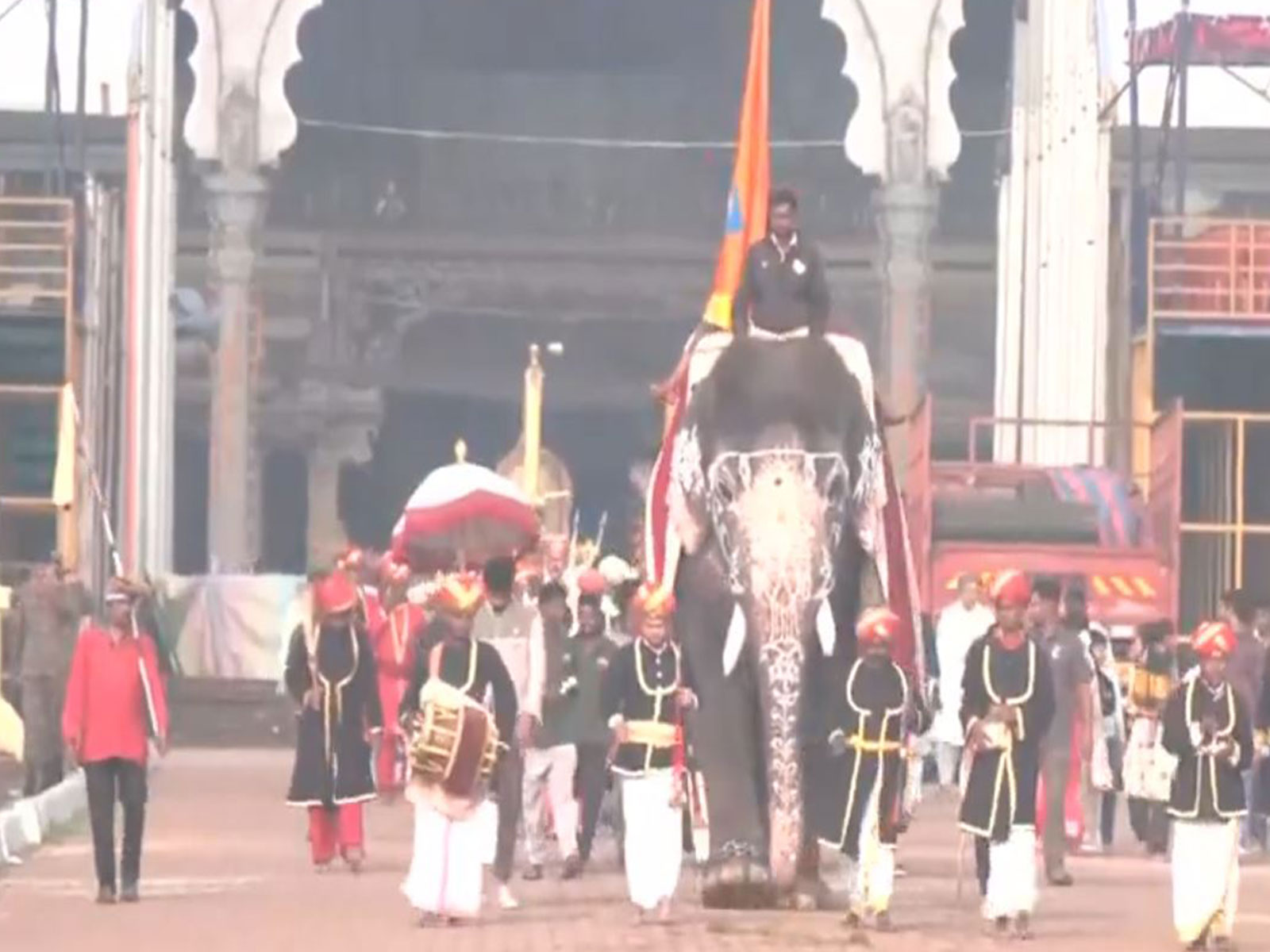 Earlier visuals from the Mysuru Palace (Photo/ANI)