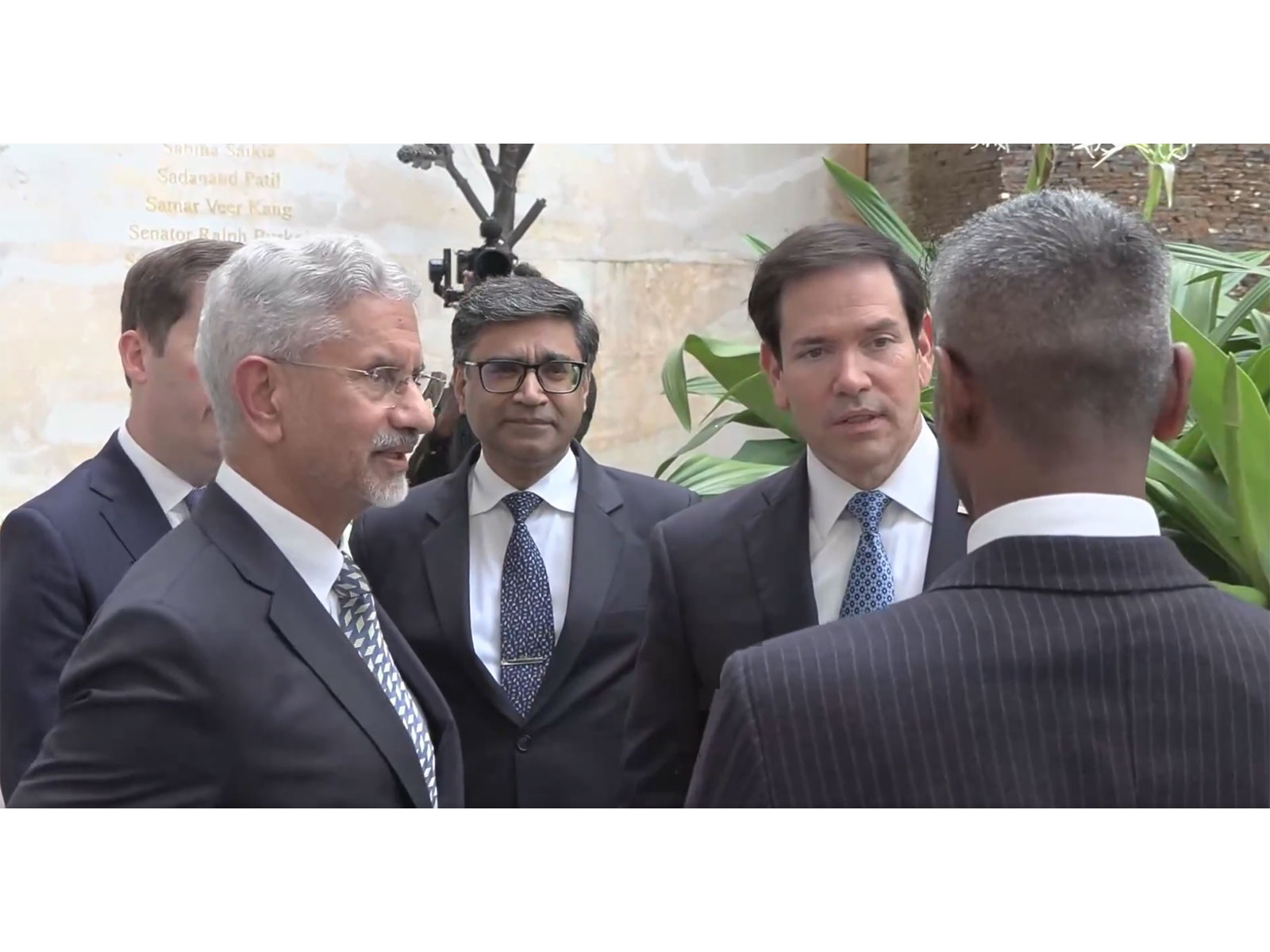 External Affairs Minister S Jaishankar and US Secretary of State Marco Rubio interacting with Taj Mahal Palace Hotel security chief Sunil Kudyadi during their visit to the 26/11 memorial. (Photo/ANI)