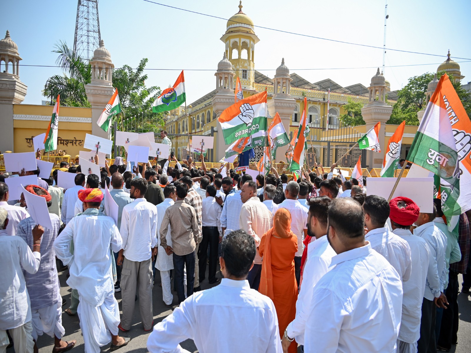Congress protesters in Jaipur (Photo/ANI)