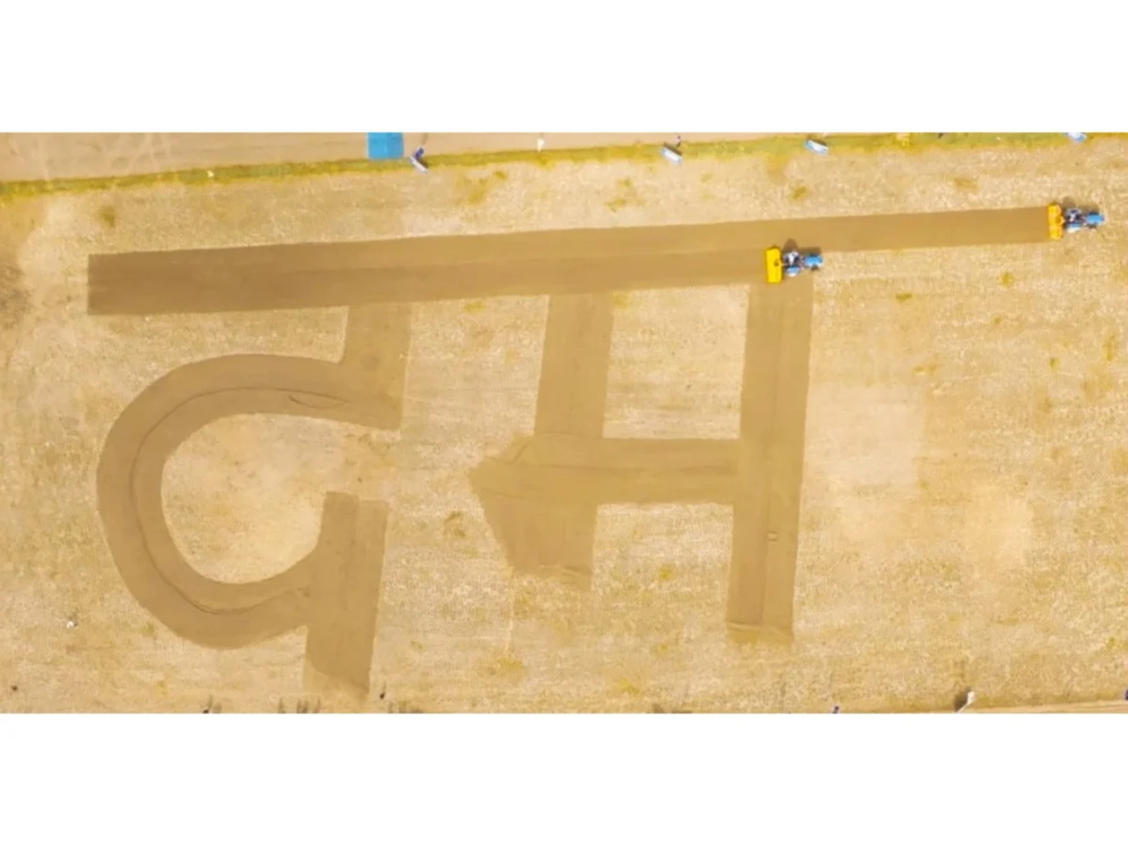 Sonalika Tractors sets world record with the largest inscription of DUM on land, spanning 34,000 sq. ft.