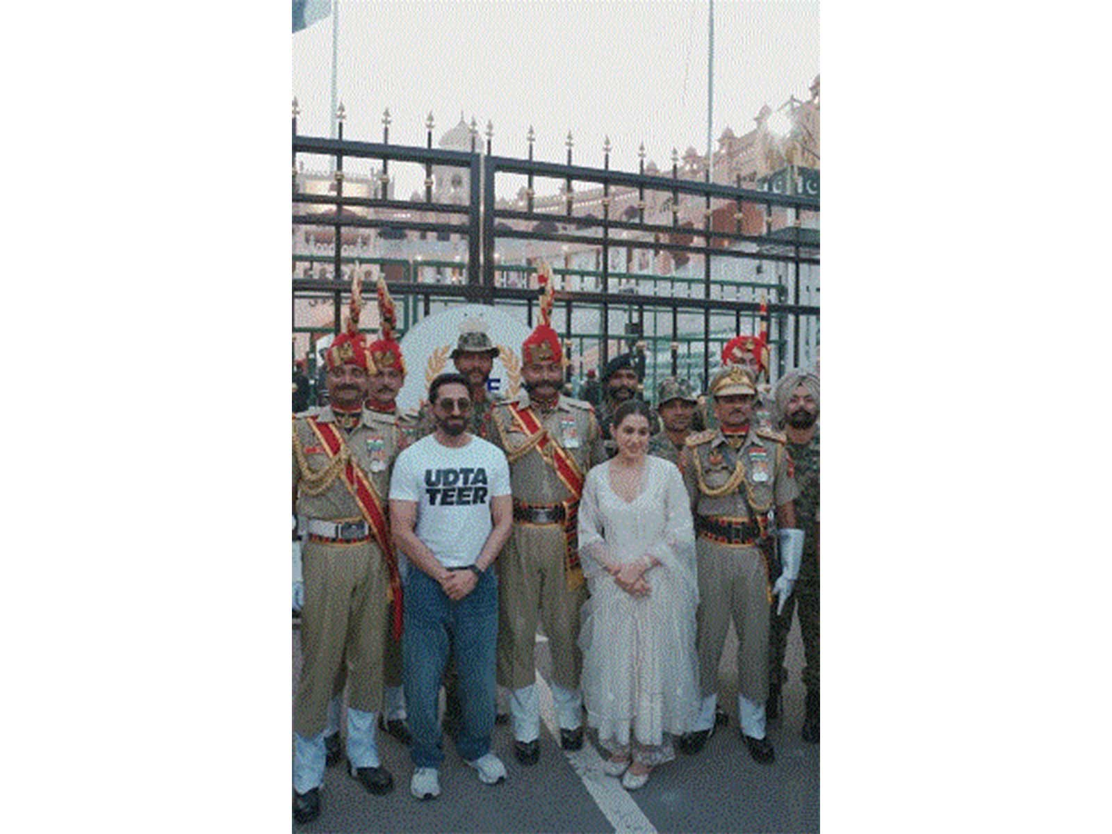 Ayushmann Khurrana, Sara Ali Khan (Photo/Instagram/@saraalikhan95)