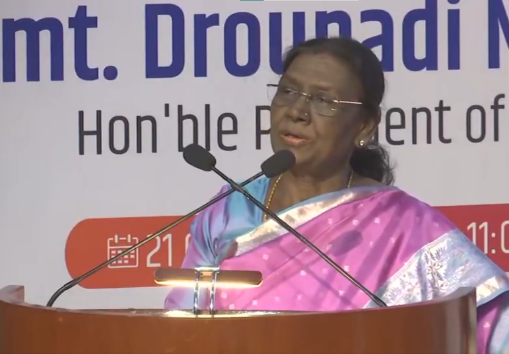  President Droupadi Murmu addresses the award ceremony of the 65th National Exhibition of Art in Delhi (Photo: ANI)