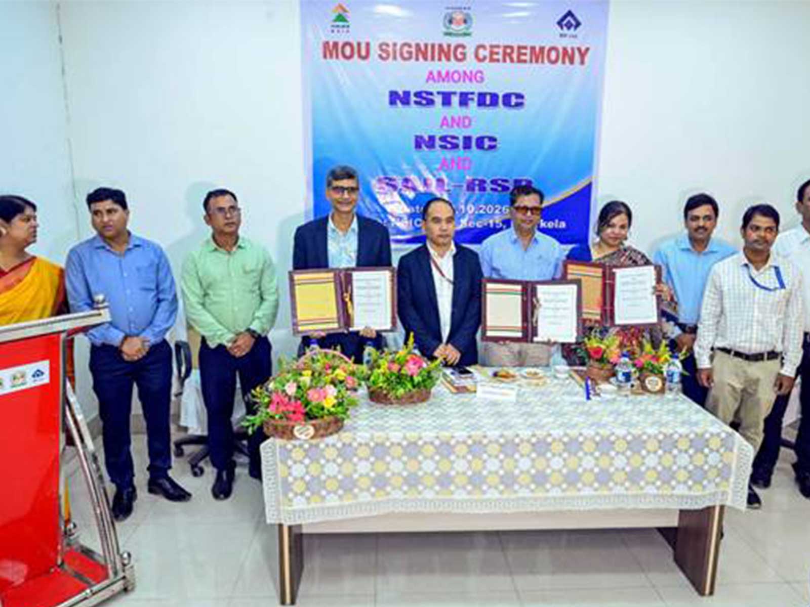 Tripartite MoU signed to strengthen livelihood opportunities for Scheduled Tribe youth (Photo: PIB)