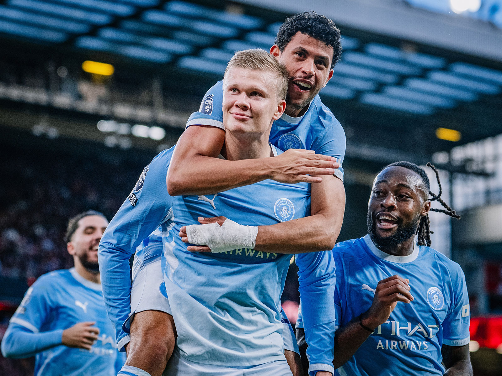 Manchester City players celebrating (Photo: X/@ManCity)