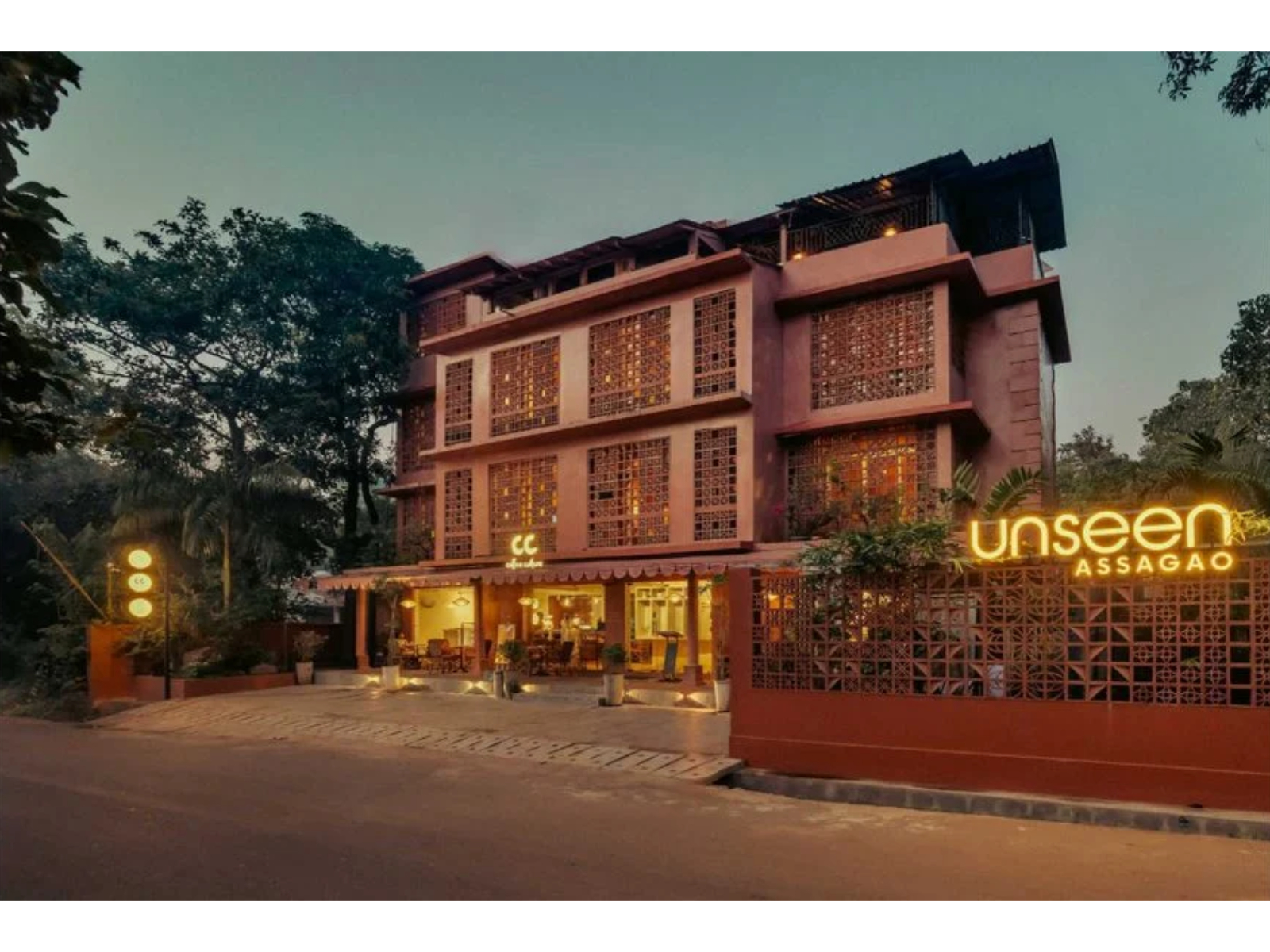 Bringing together boutique stays, a roastery, Coffee Omakase, food and beverage, Unseen looks beyond the conventional café and hotel.