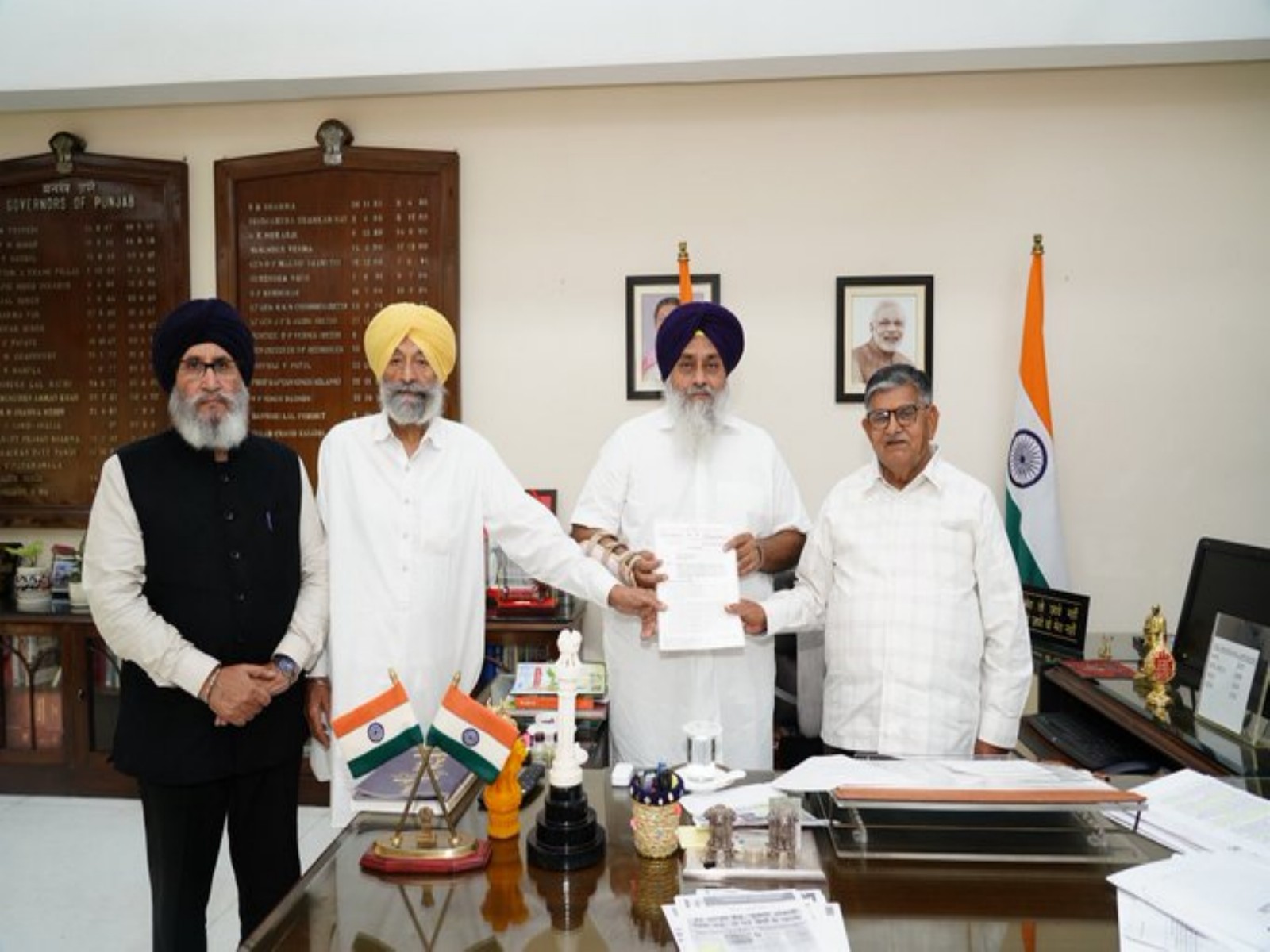 SAD President Sukhbir Singh Badal with Punjab Governor Gulab Chand Kataria (Photo/X/@officeofssbadal)