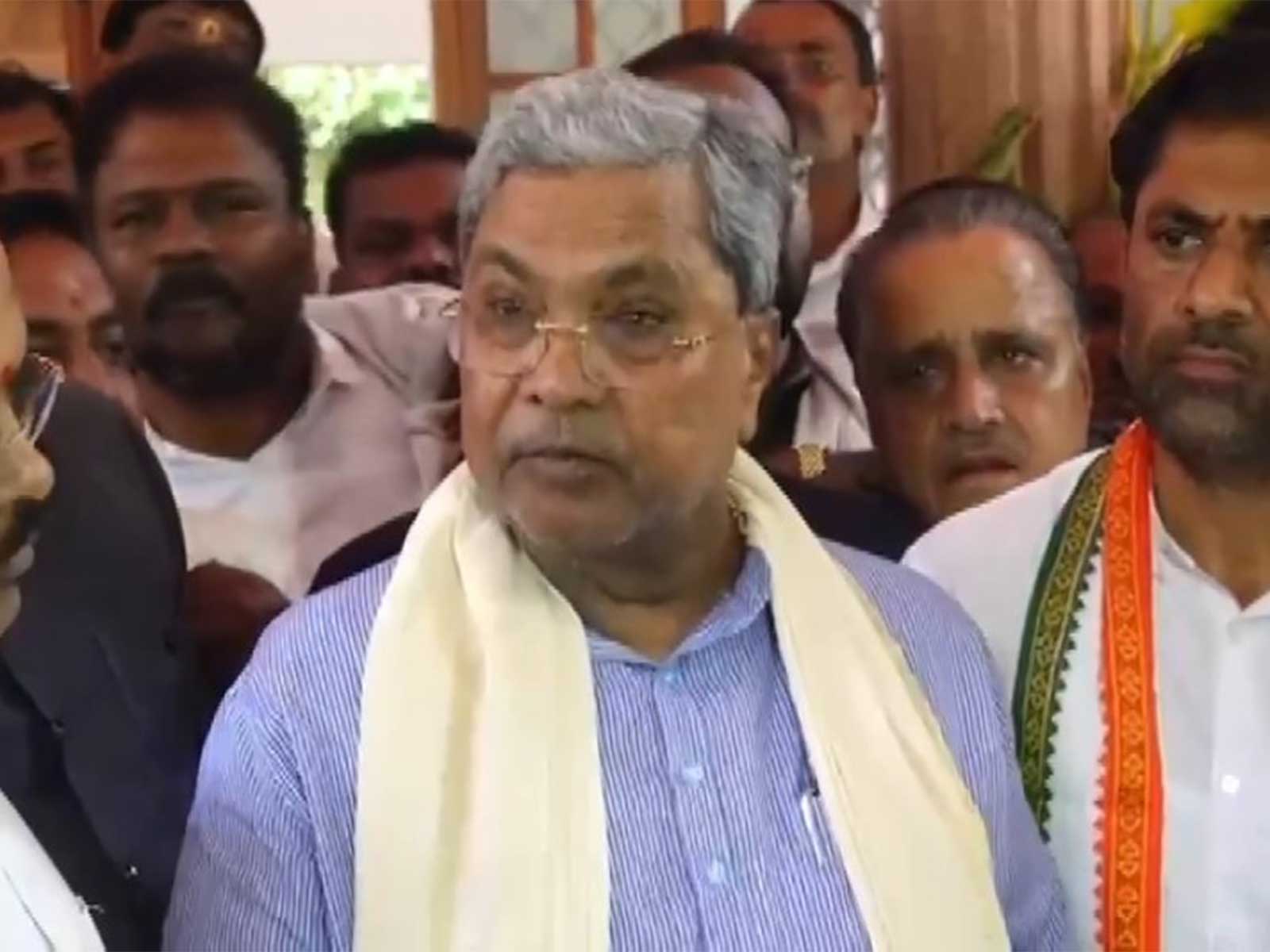 Former Karnataka Chief Minister Siddaramaiah (File Photo/ANI)