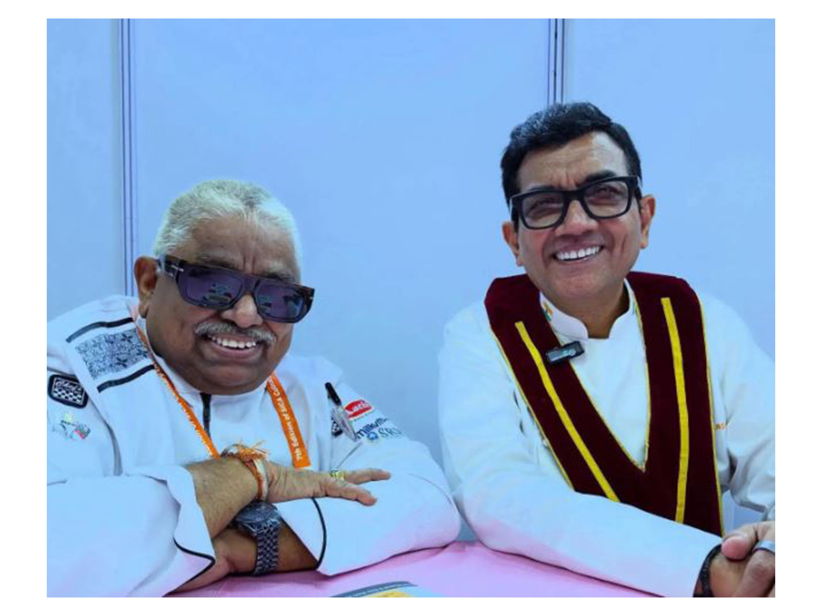 Chef Sanjeev Kapoor with celebrity chef K. Damodaran (Photo/instagram/@sanjeevkapoor)