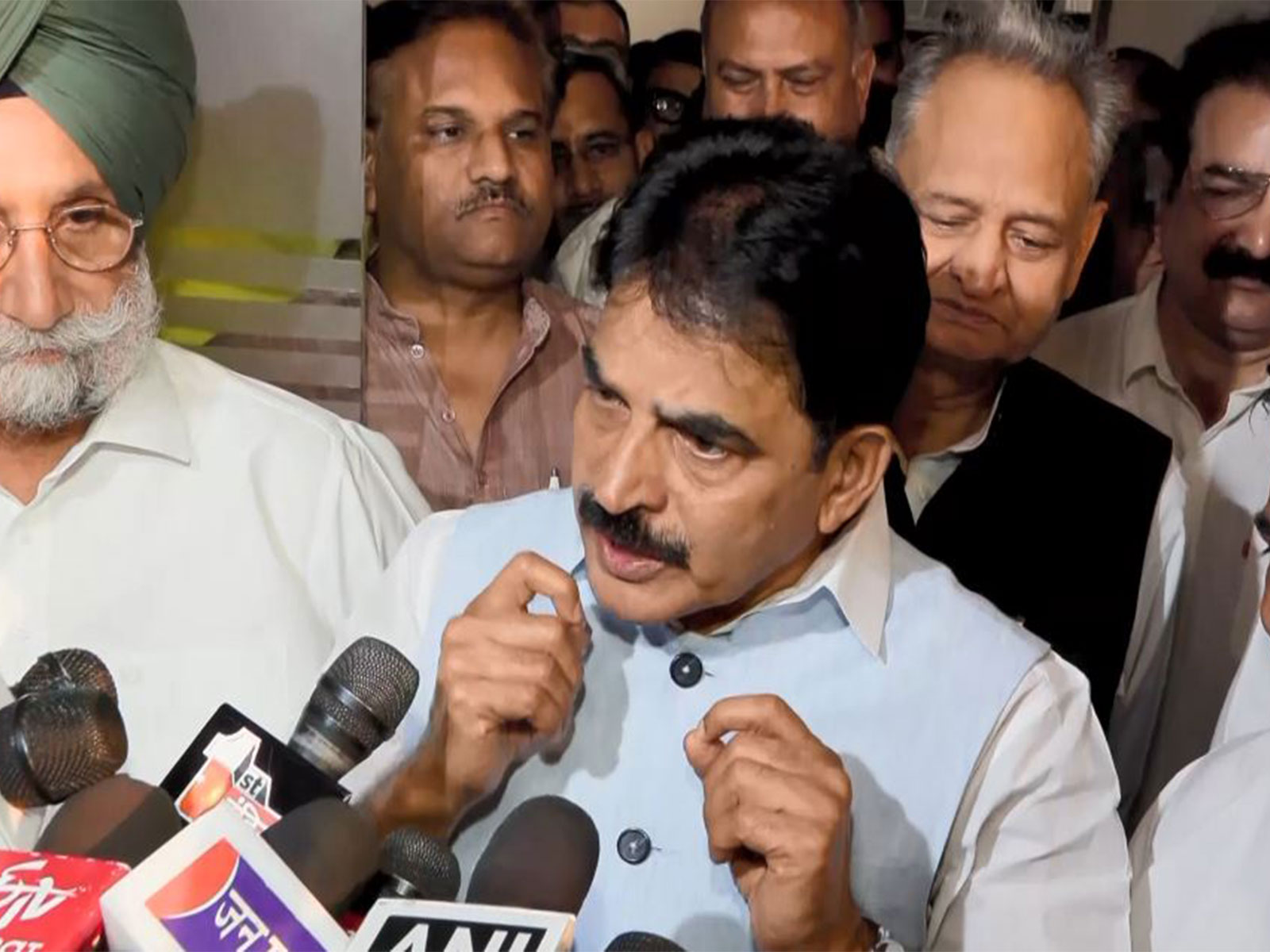 Congress General Secretary (Organisation) KC Venugopal with Rajastha Congress leaders in Jaipur (Photo/ANI)