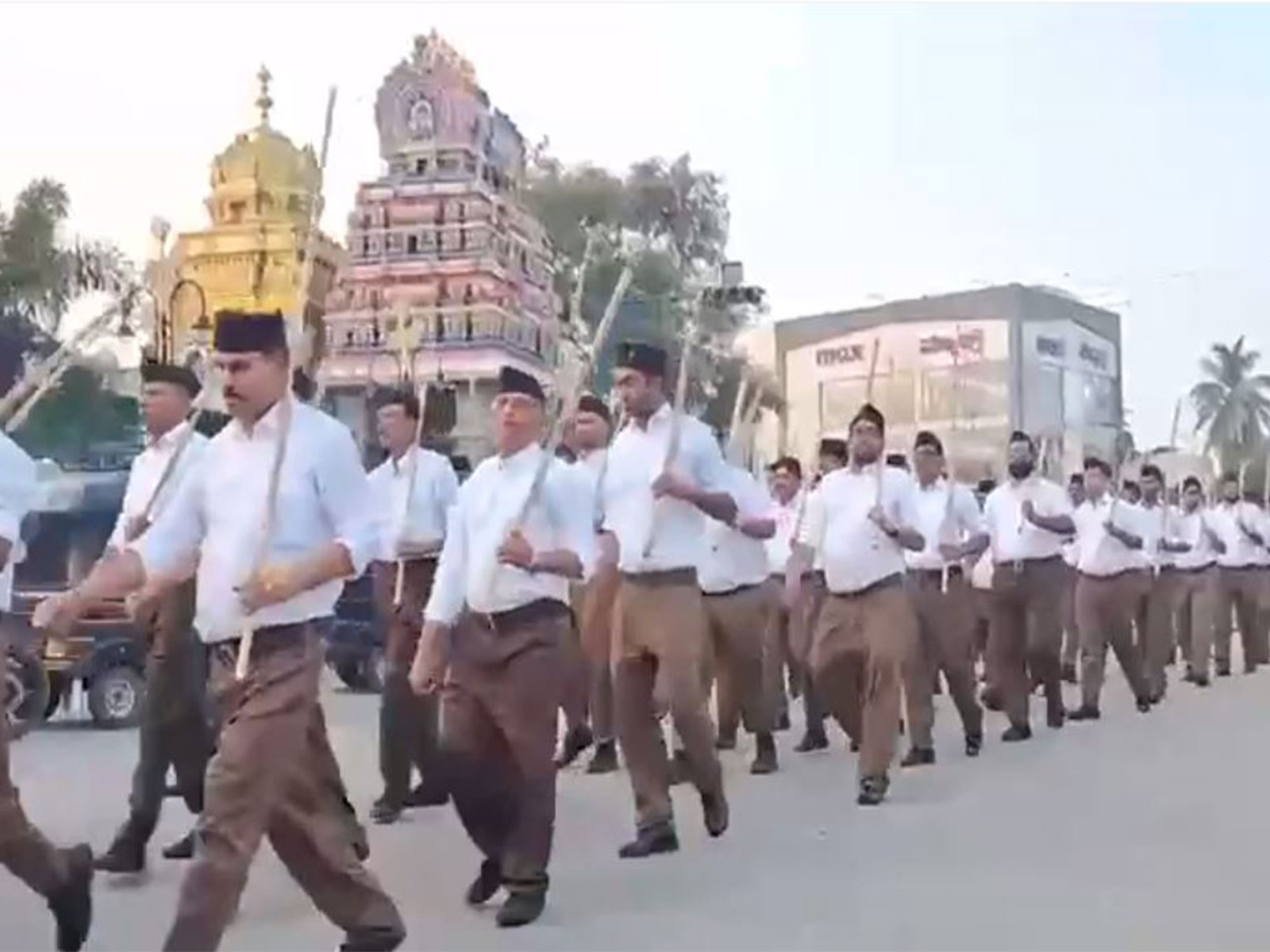 RSS Vijayadashami route march held in Ballari (Photo/ANI)