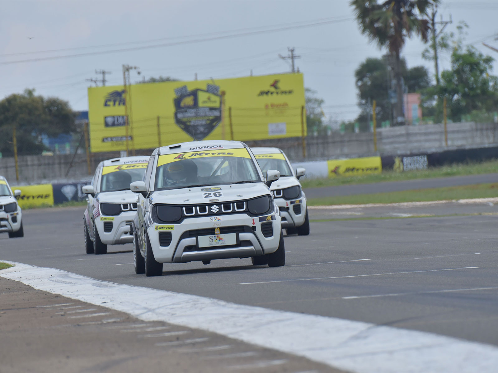 A visual from round one action. (Photo: JK Tyre)