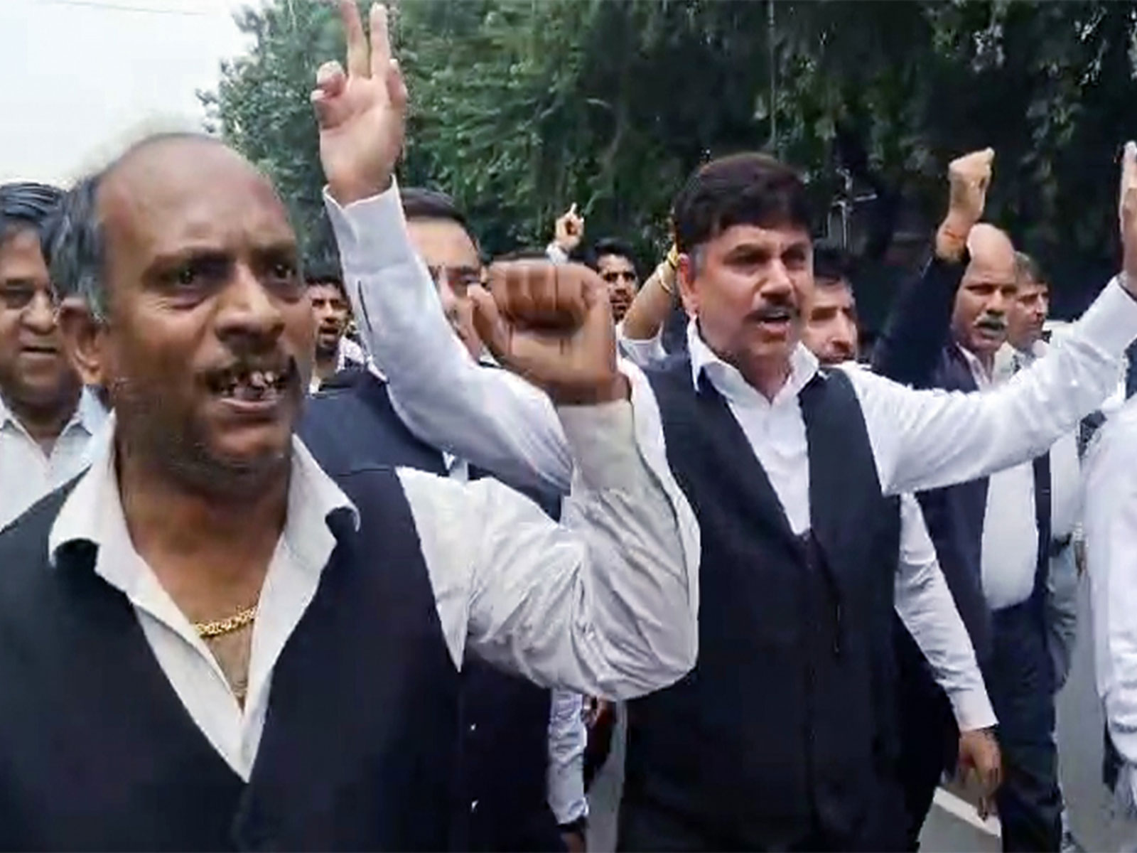 New Delhi Bar Association (NDBA) members (File photo/ANI)