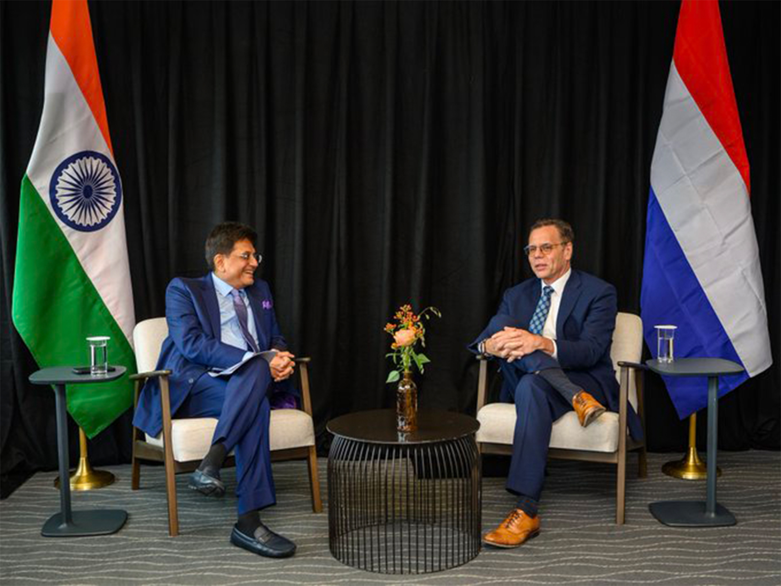 Union Minister Piyush Goyal in a meeting with Wayne Allan, Executive Vice President & Member of the Board of Management, ASML (Photo/X/@PiyushGoyal)