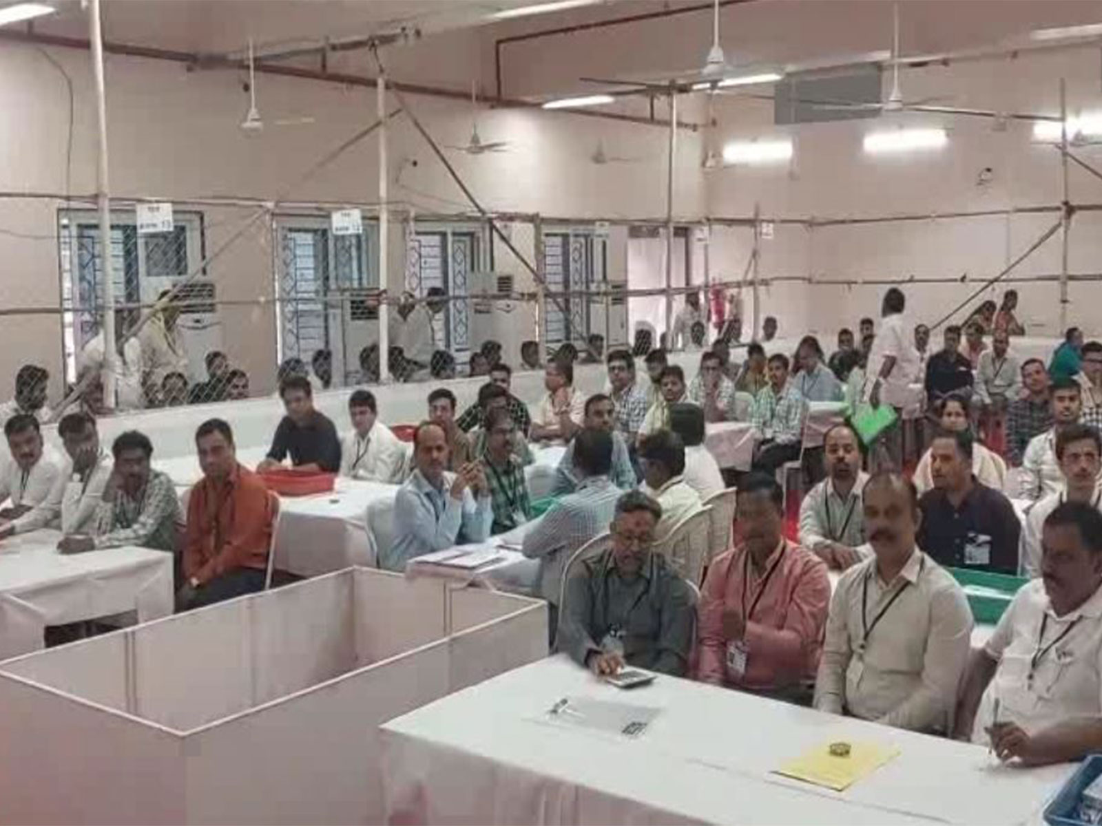 Amravati (Maharashtra): Counting of votes for the Amravati Division Teachers’ Constituency MLC polls begins at Lokshahi Bhavan amid tight security (Photo/ANI)
