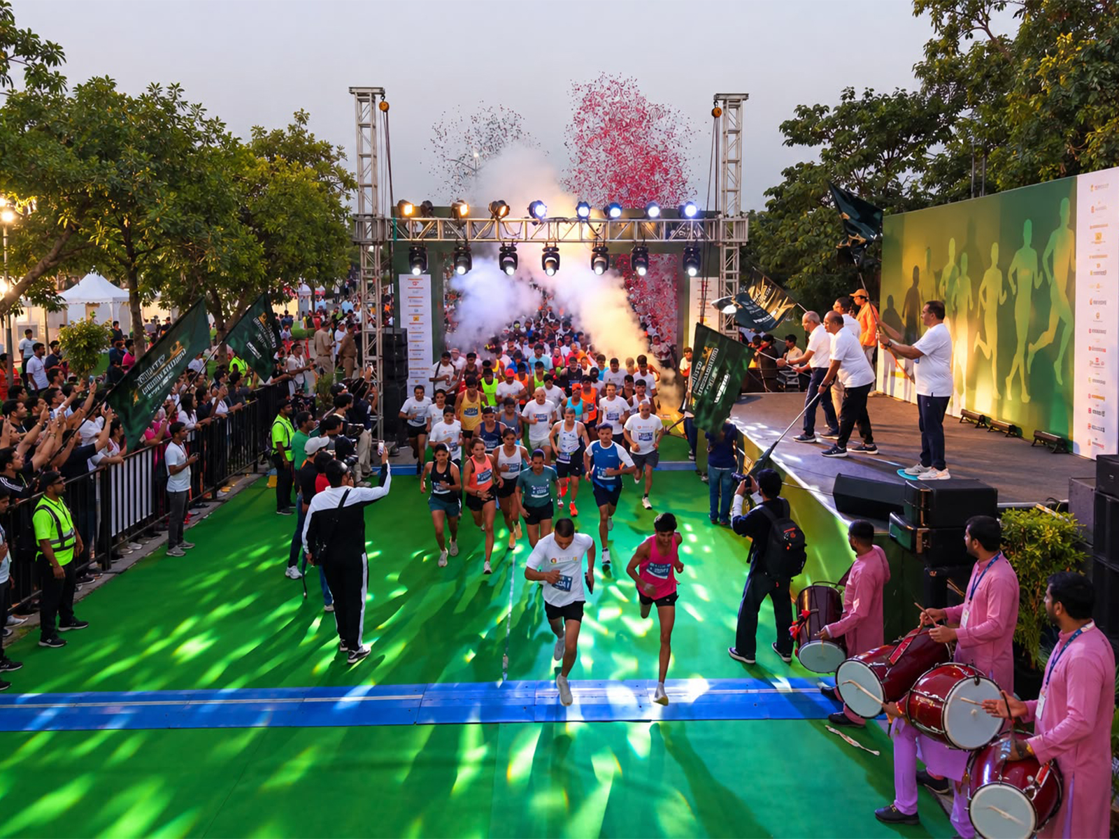 Sh. Shrivallabh Goyal, Whole-time Director Reliance MET City, and Mr. Manish Jaiswal, CEO, Reliance MET City, flag off the inaugural International Half Marathon in Jhajjar