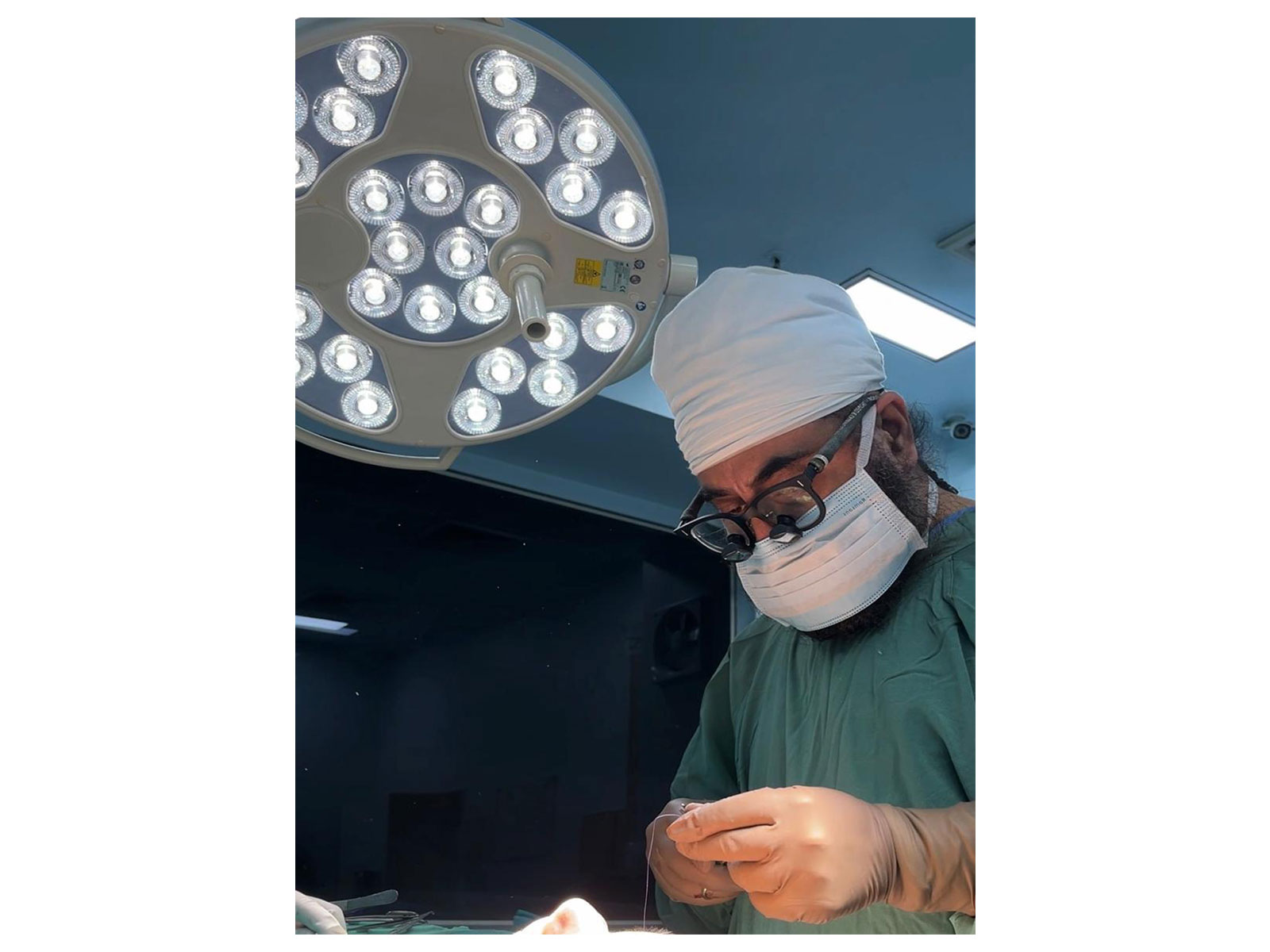 A private hospital doctor performs advanced endoscopic migraine surgery (Photo/ANI)