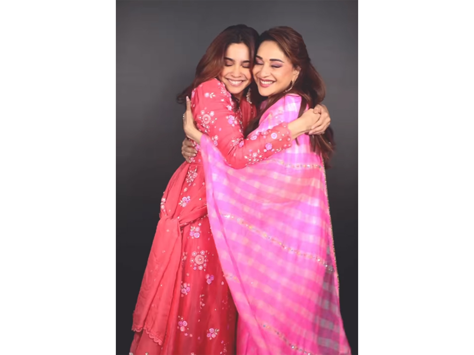 Sharvari, Madhuri Dixit (Photo/Instagram/@sharvari)