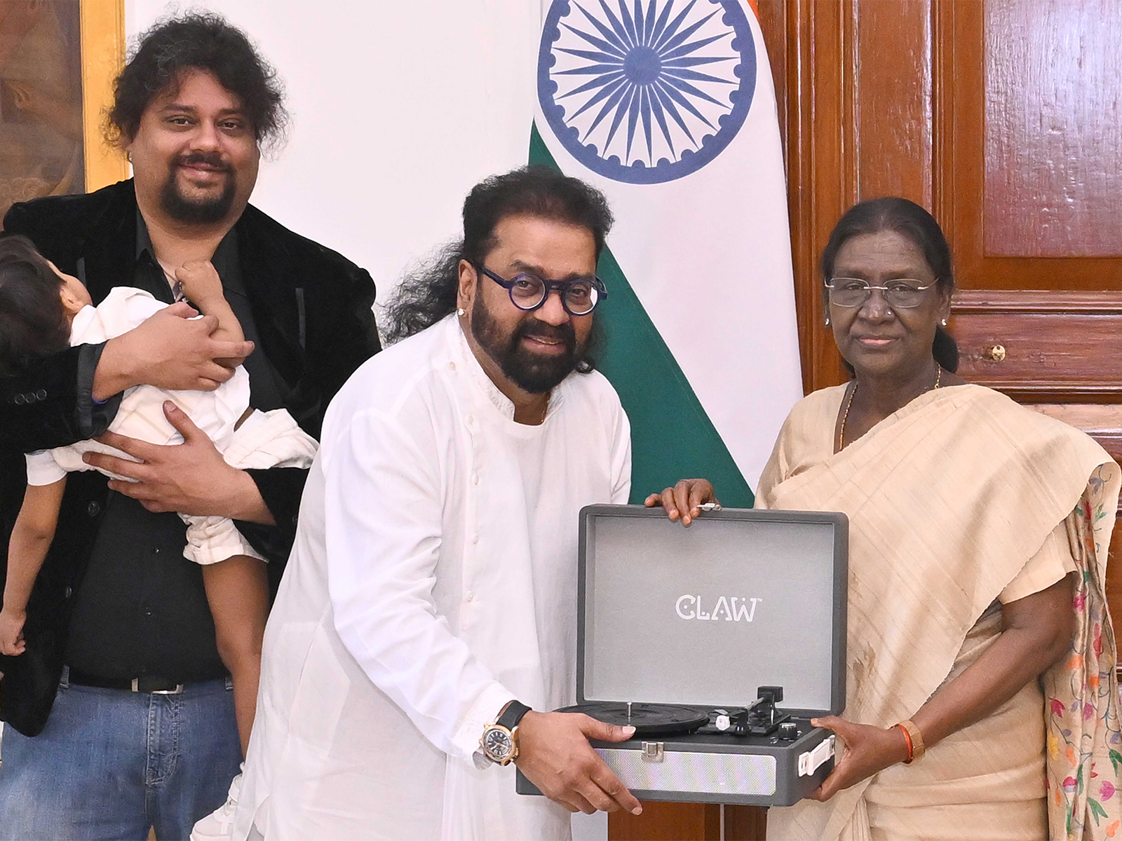 Vande Mataram: A Timeless Song, Four Generations, and a Historic Moment at Rashtrapati Bhavan