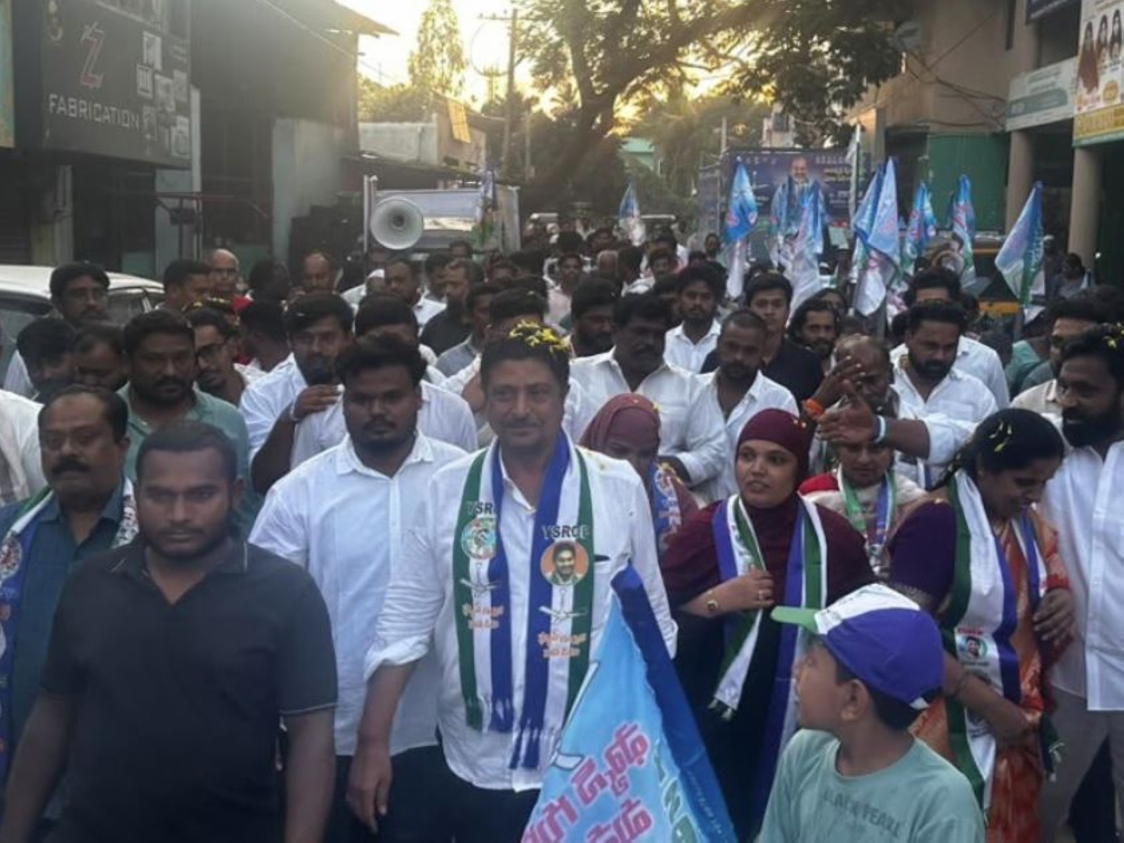 YSRCP cadres cmapaign (Photo/@YSRCParty/X)