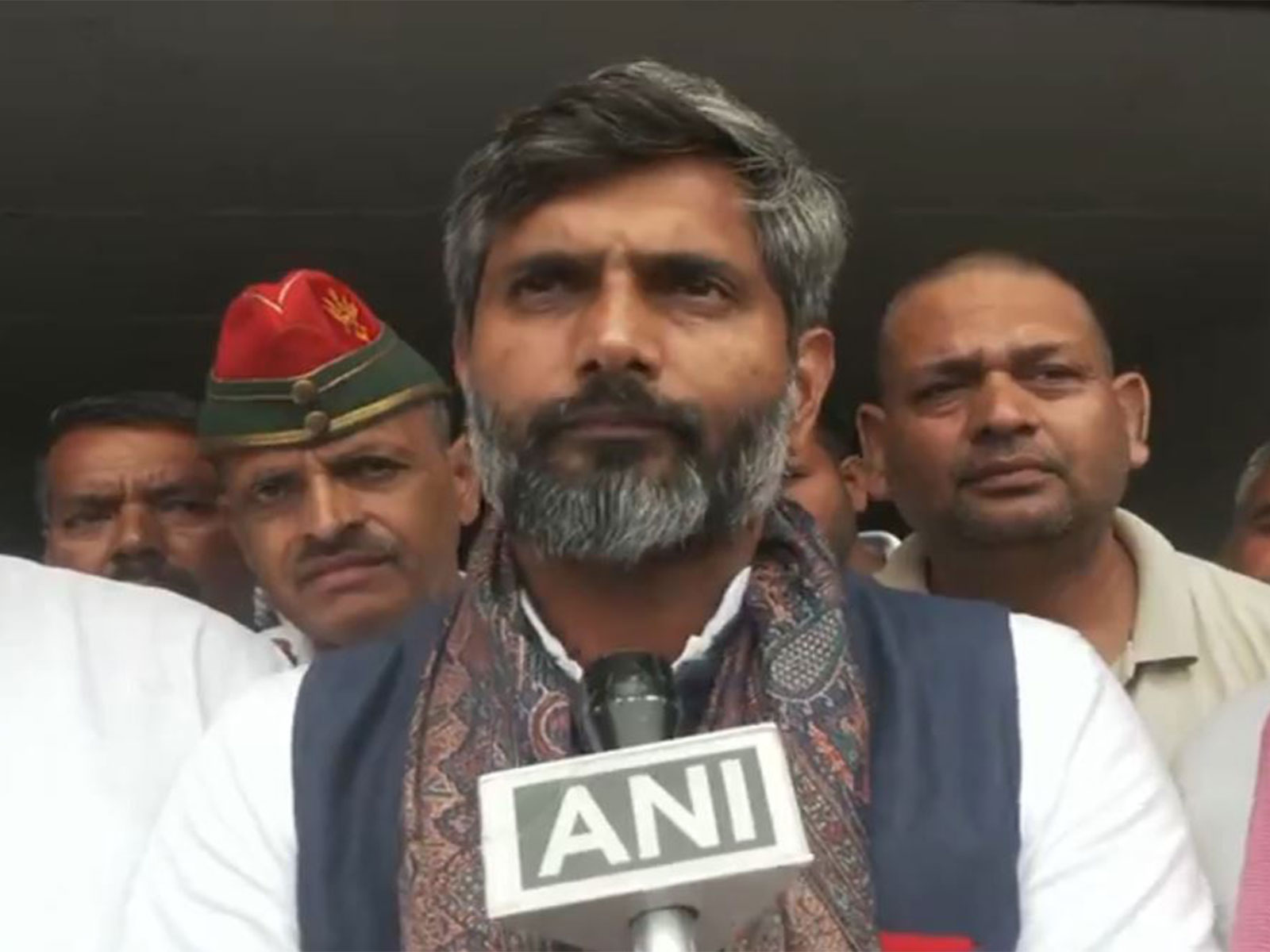 Samajwadi Party leader Manoj Singh Kaka (Photo/ANI)