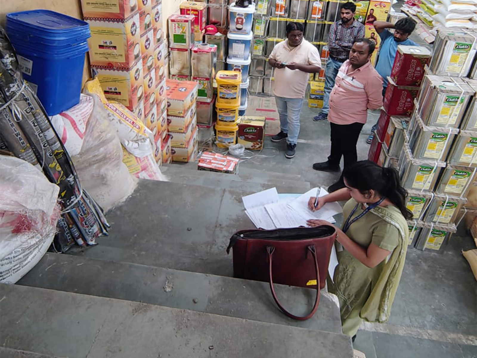 Delhi government's food safety department seizes 948.9 litres of Ghee in raids (Photo/Delhi Govt)