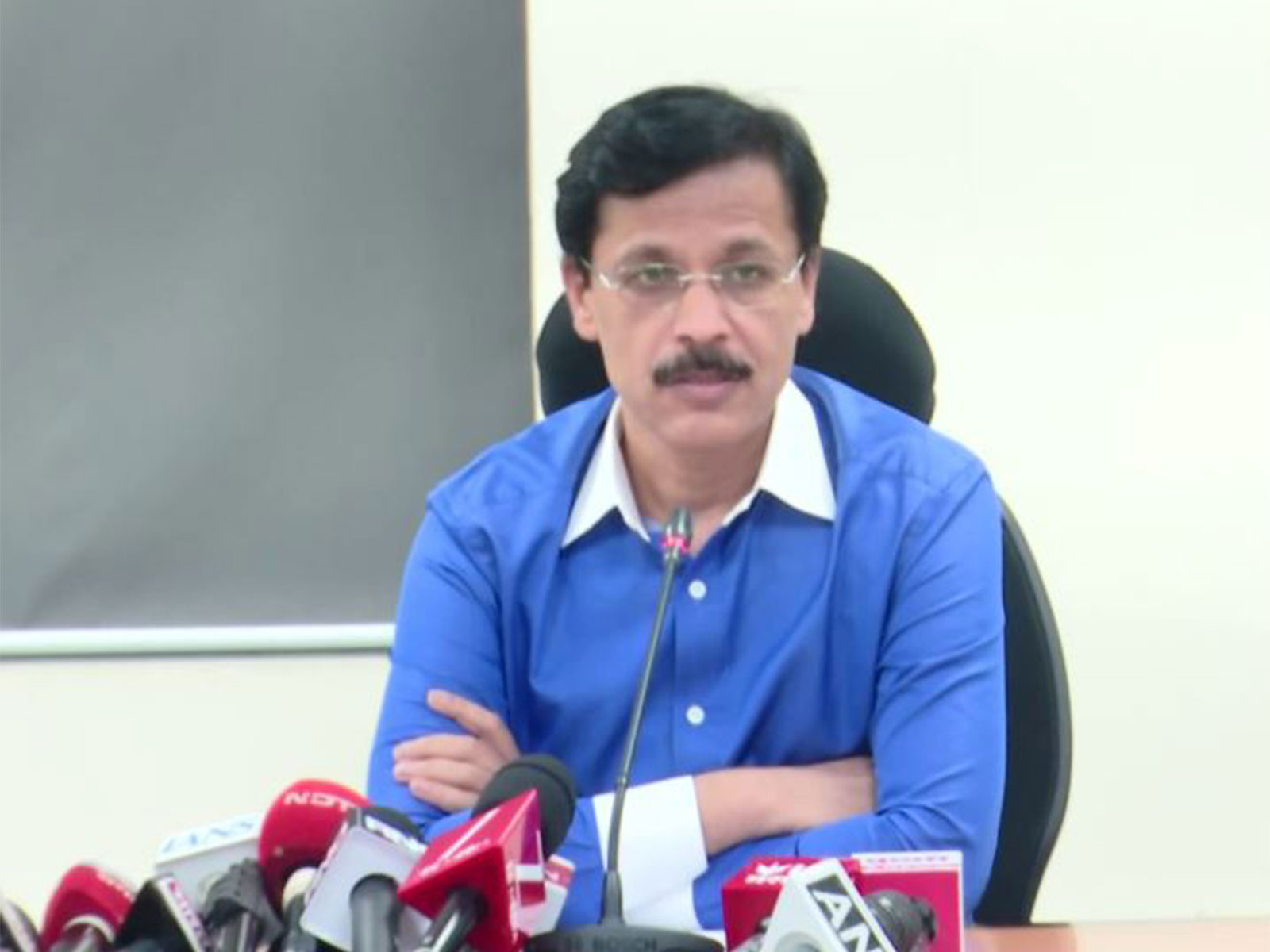  Maharashtra Food and Drug Administration (FDA) Commissioner Tukaram Mundhe (Photo/ANI)