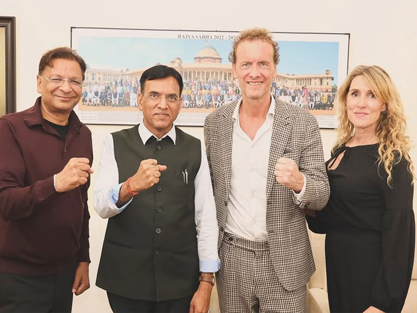 BFI President Ajay Singh (L) with Mansukh Mandaviya and Boris van der Vorst. (Photo: BFI)