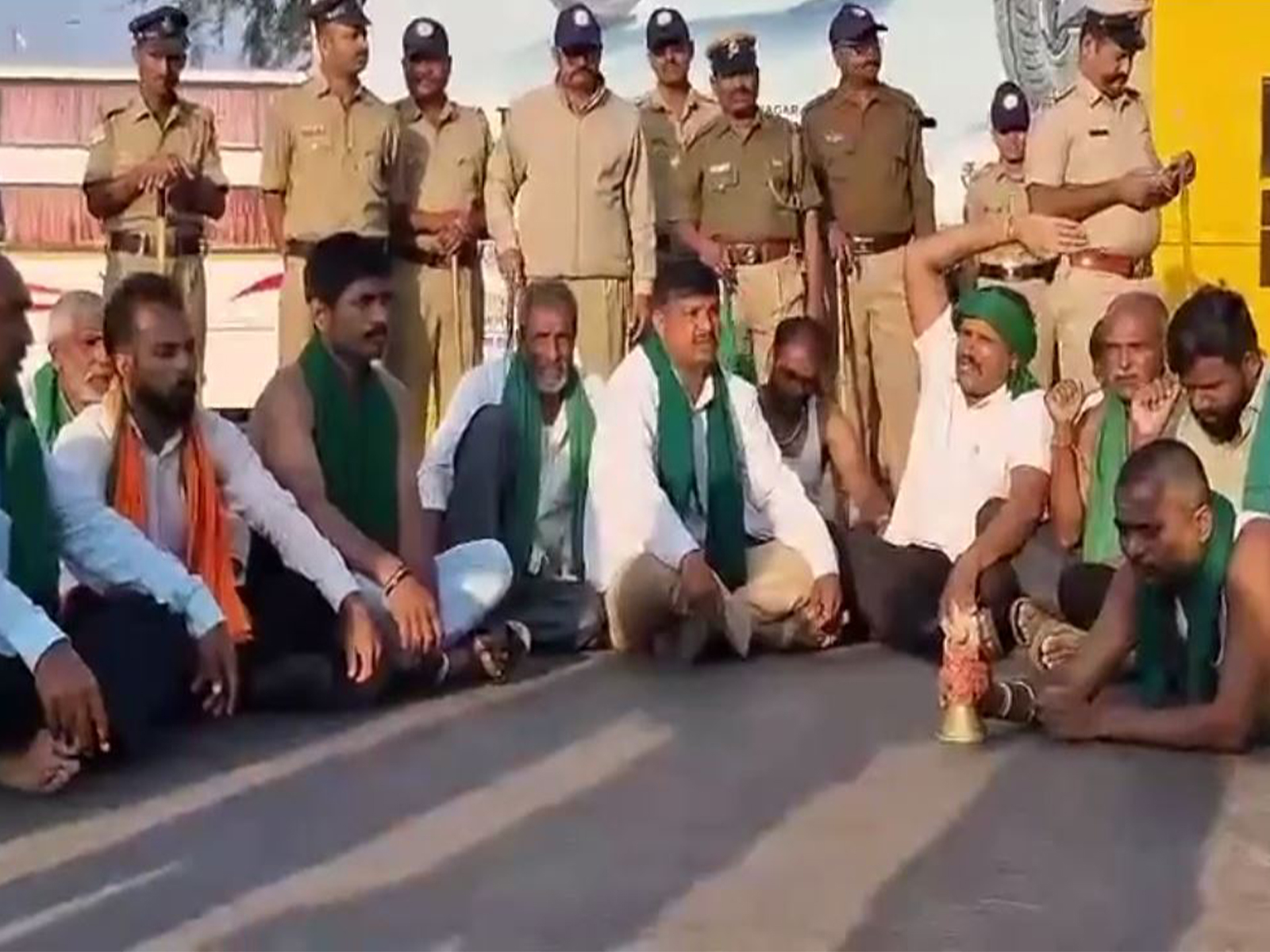 Sugarcane farmers protest at Belagavi Central Bus Stand as police personnel remain deployed ahead of the Karnataka bandh call (Photo/ANI)