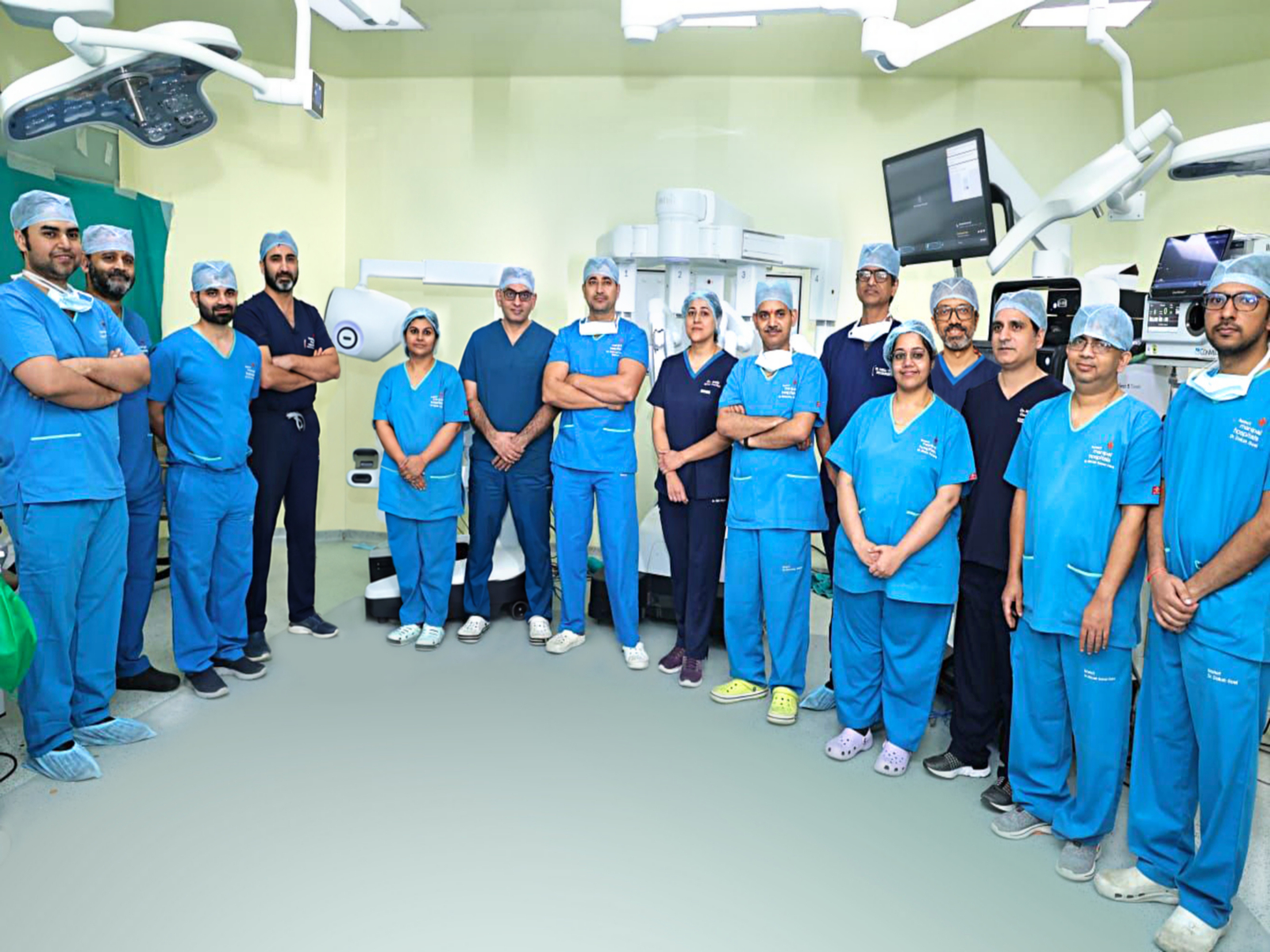Doctors of private hospital performed five complex oncological procedures in a single day (Photo/ManipalHospital)