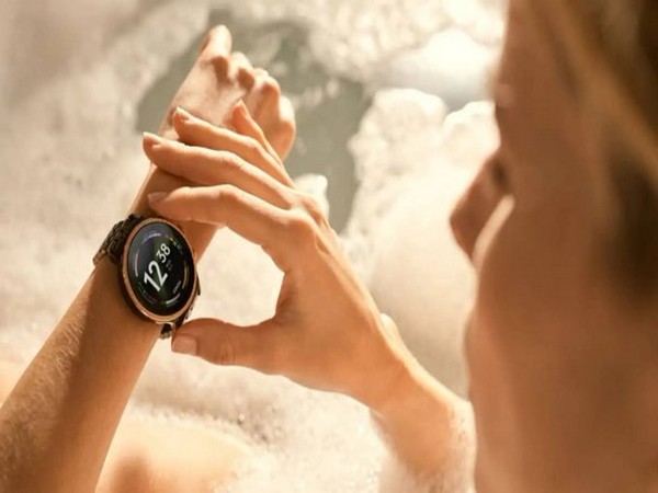 Fossil collaborating with Google to make its new companion app compatible with Wear OS 3 Fossil collaborating with Google to make its new companion app compatible with Wear OS 3
