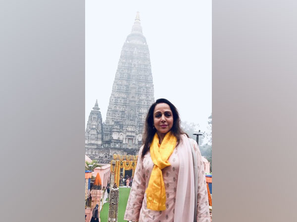 Actor Hema Malini at Buddha Temple in Bihar's Gaya (Image Source: Hema Malini's Twitter) Actor Hema Malini at Buddha Temple in Bihar's Gaya (Image Source: Hema Malini's Twitter)