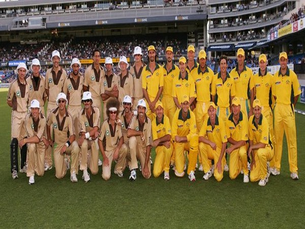 New Zealand and Australia cricket teams before first ever men's T20I (Photo/ ICC Twitter) New Zealand and Australia cricket teams before first ever men's T20I (Photo/ ICC Twitter)