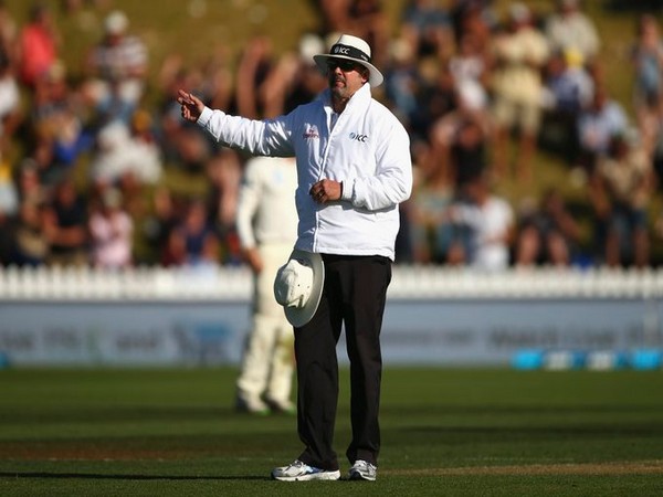 Umpire calling no-ball (Photo/ ICC Media Twitter)