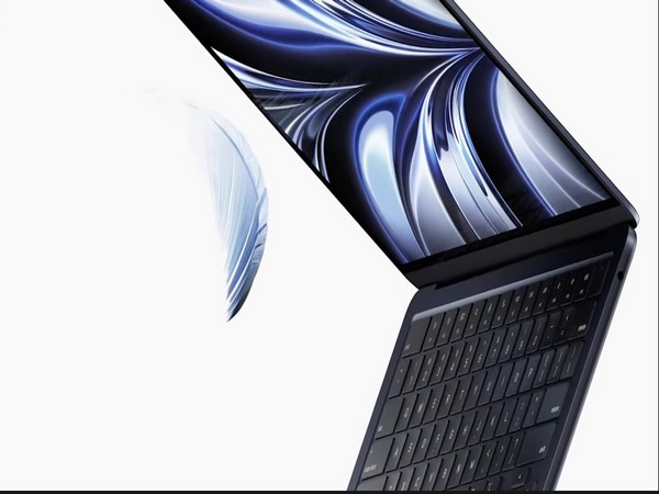 Apple MacBook Air 2022 launched with M2 chip, revamped design Apple MacBook Air 2022 launched with M2 chip, revamped design